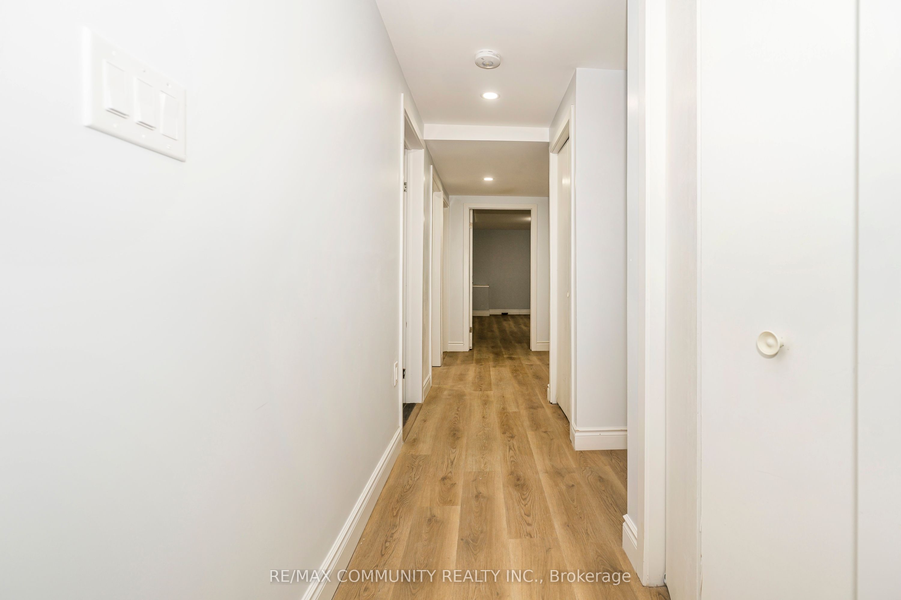 Photo 32 of 36 Jones Avenue, Oshawa, Centennial — HOMEH