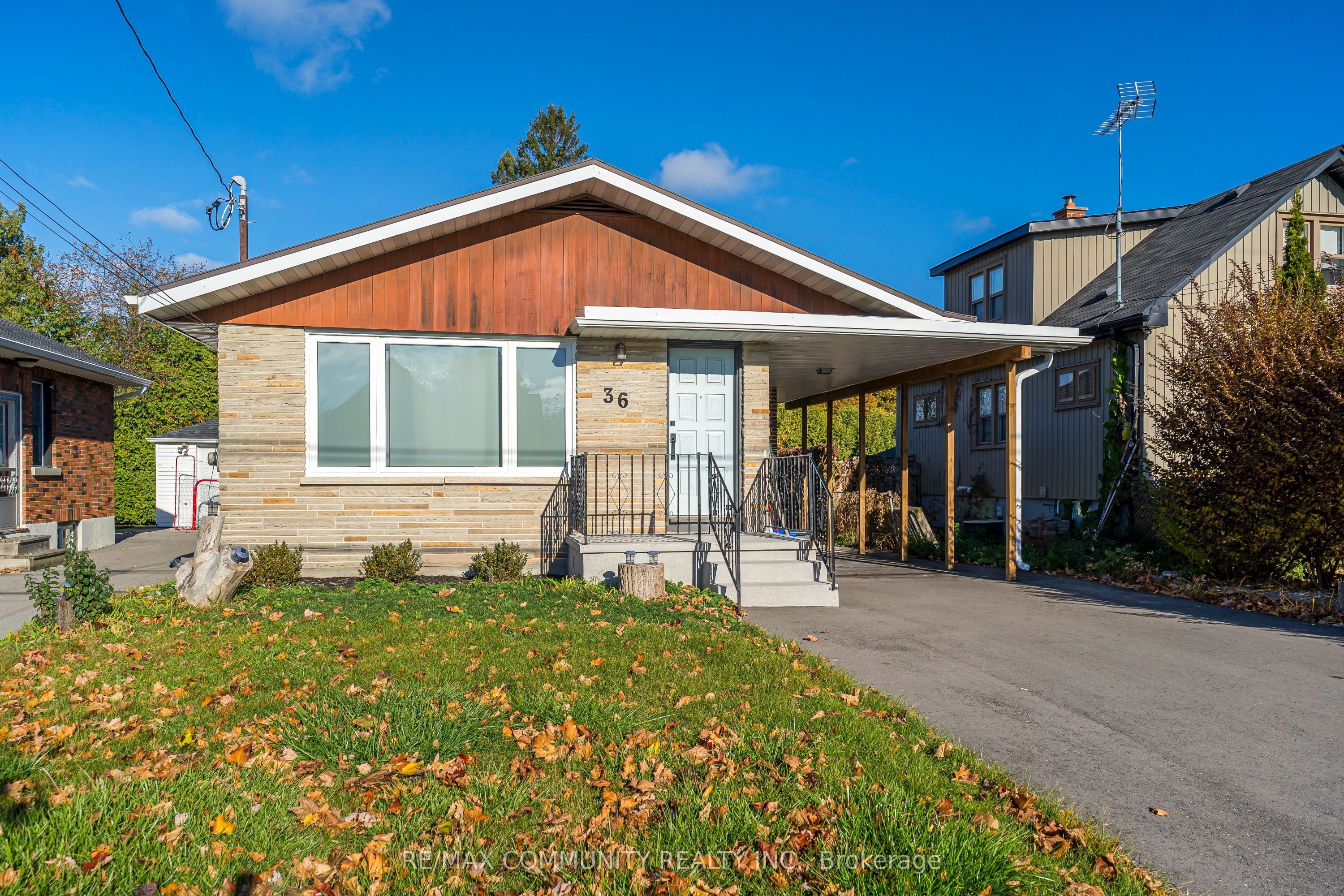 Photo 2 of 36 Jones Avenue, Oshawa, Centennial — HOMEH