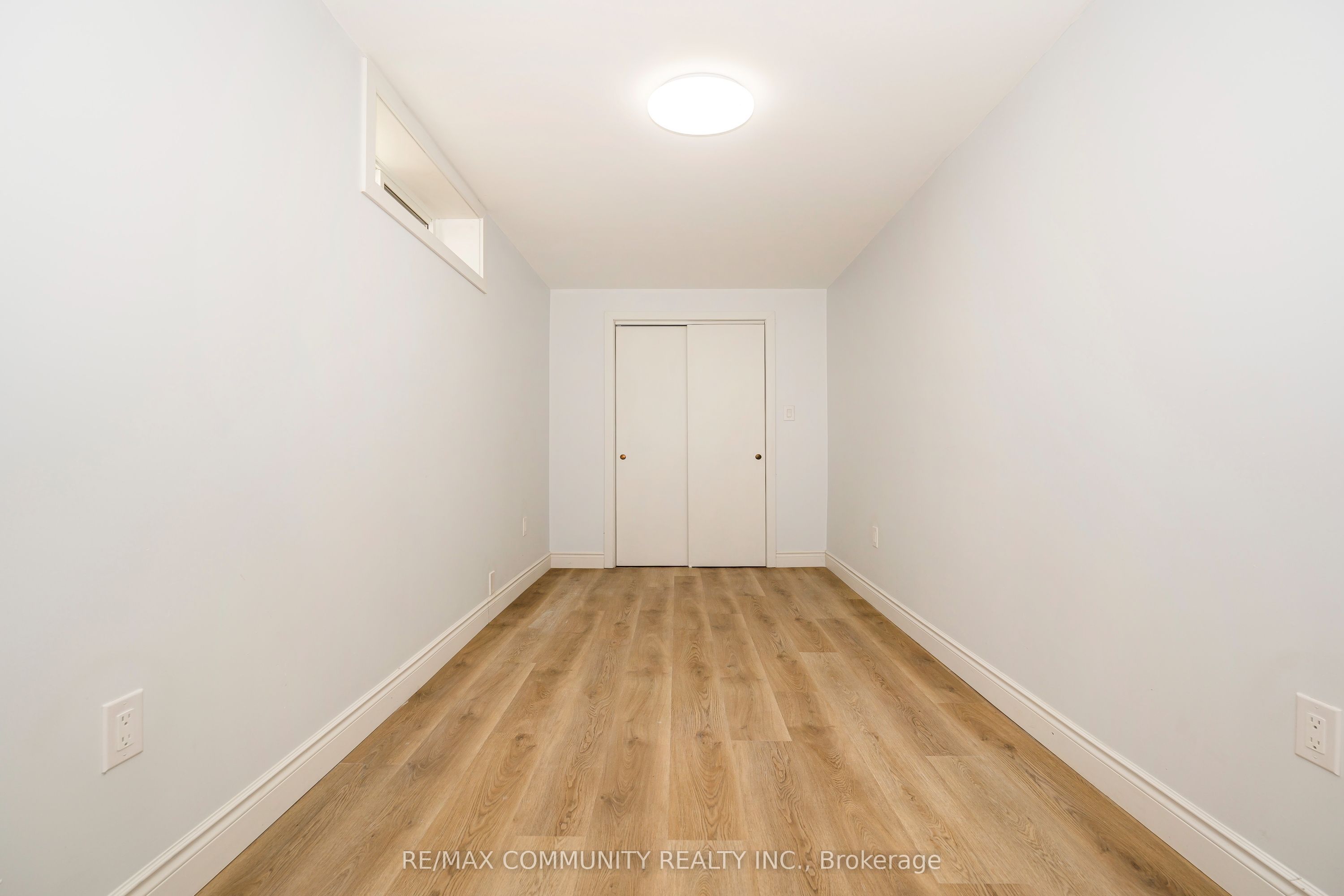 Photo 35 of 36 Jones Avenue, Oshawa, Centennial — HOMEH