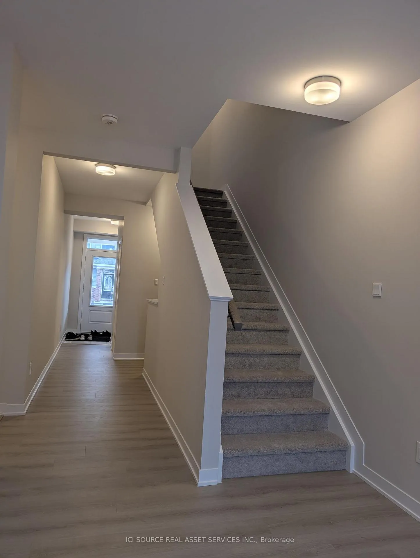 Photo 11 of 375 Les Emmerson Drive, Ottawa, Barrhaven - Heritage Park — HOMEH