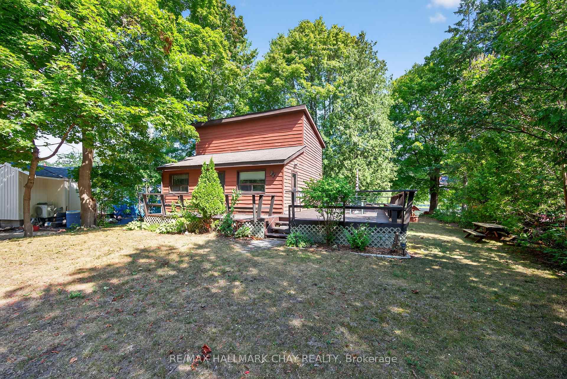 Photo 3 of 566 Oxbow Park Drive, Wasaga Beach — HOMEH