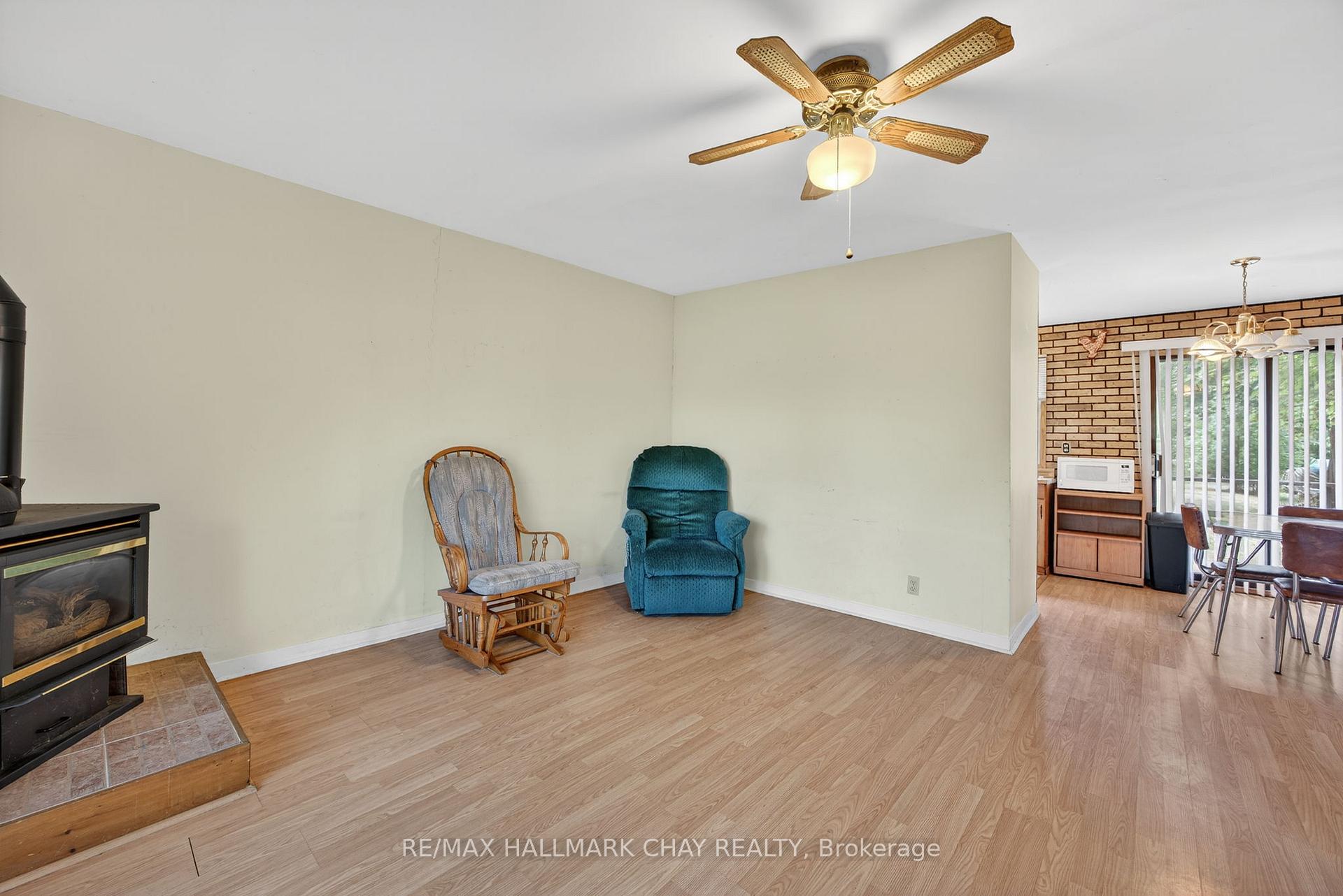 Photo 12 of 566 Oxbow Park Drive, Wasaga Beach — HOMEH