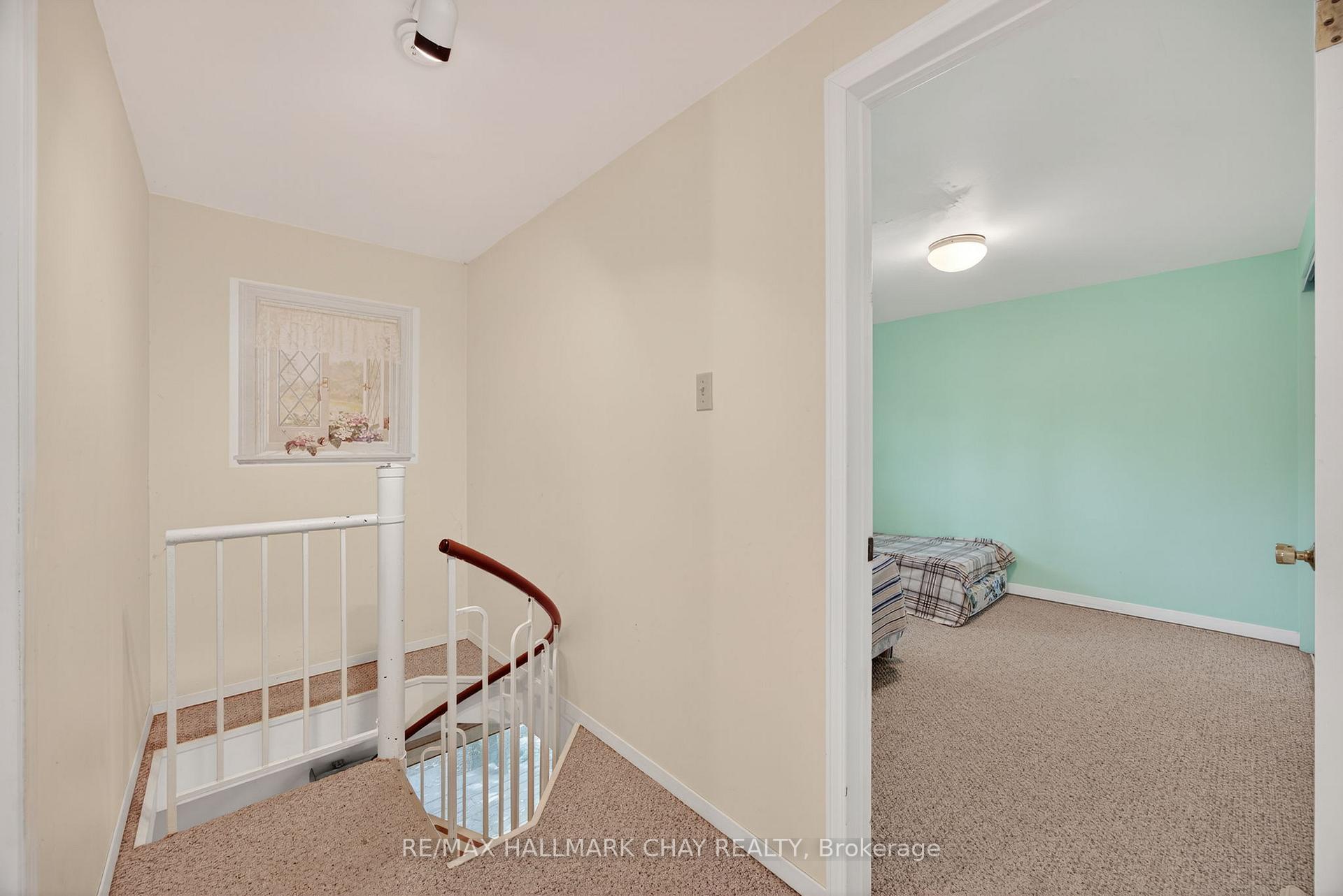 Photo 18 of 566 Oxbow Park Drive, Wasaga Beach — HOMEH