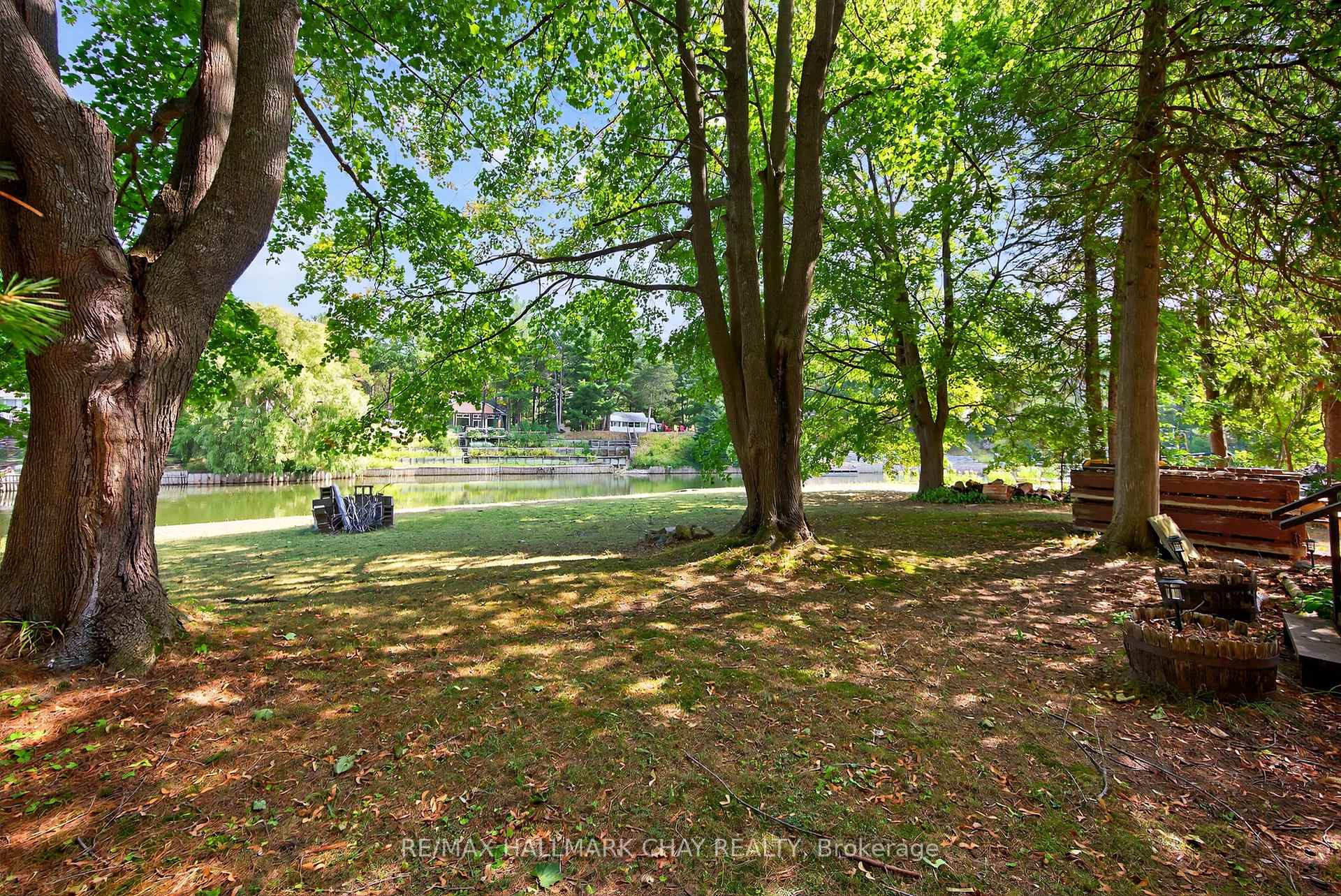 Photo 30 of 566 Oxbow Park Drive, Wasaga Beach — HOMEH