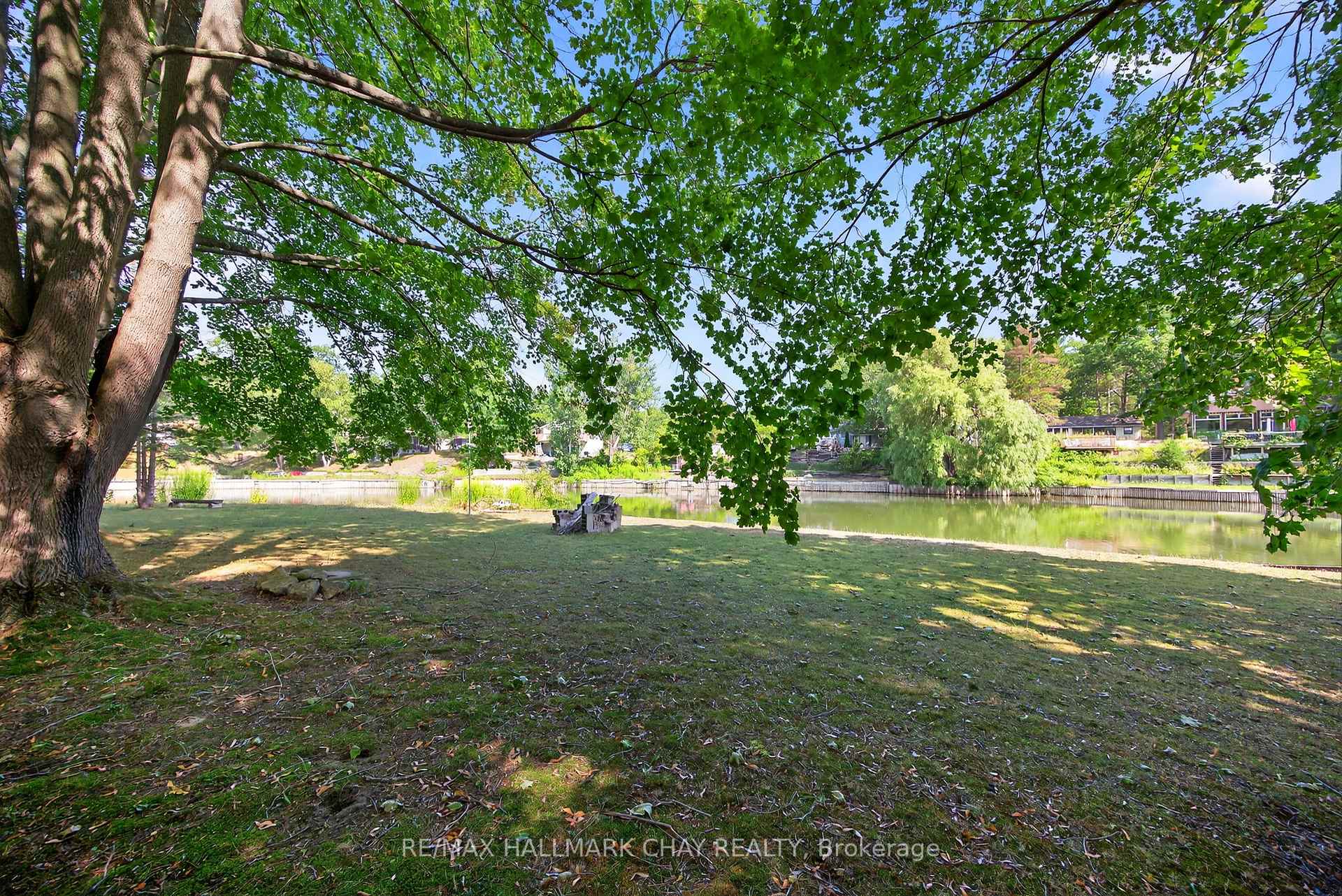 Photo 31 of 566 Oxbow Park Drive, Wasaga Beach — HOMEH