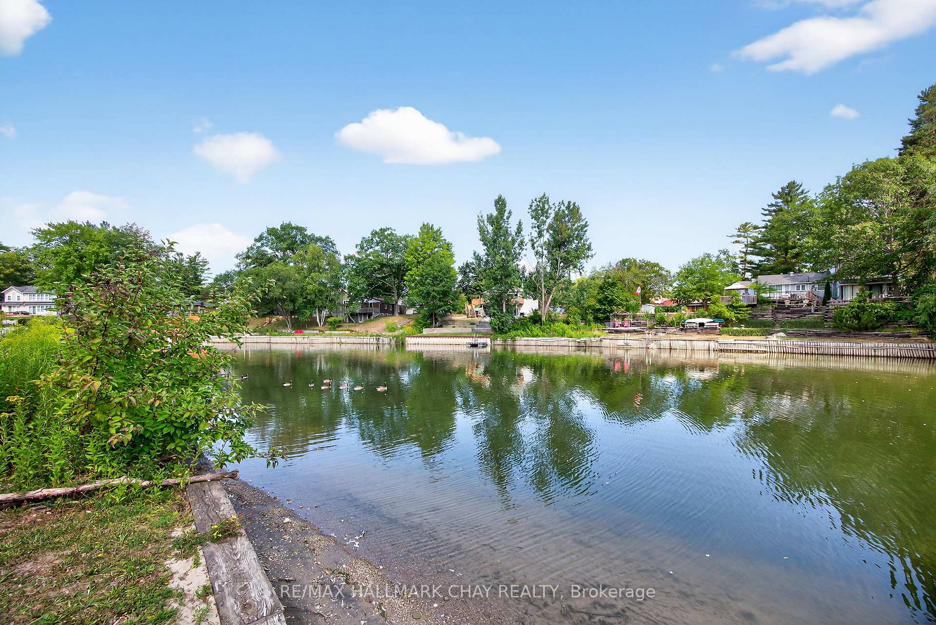 Photo 34 of 566 Oxbow Park Drive, Wasaga Beach — HOMEH