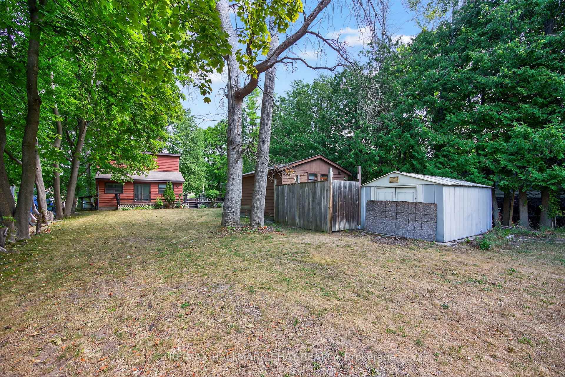 Photo 37 of 566 Oxbow Park Drive, Wasaga Beach — HOMEH