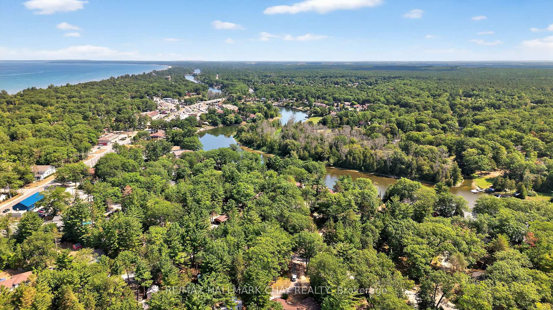 Photo 46 of 566 Oxbow Park Drive, Wasaga Beach — HOMEH