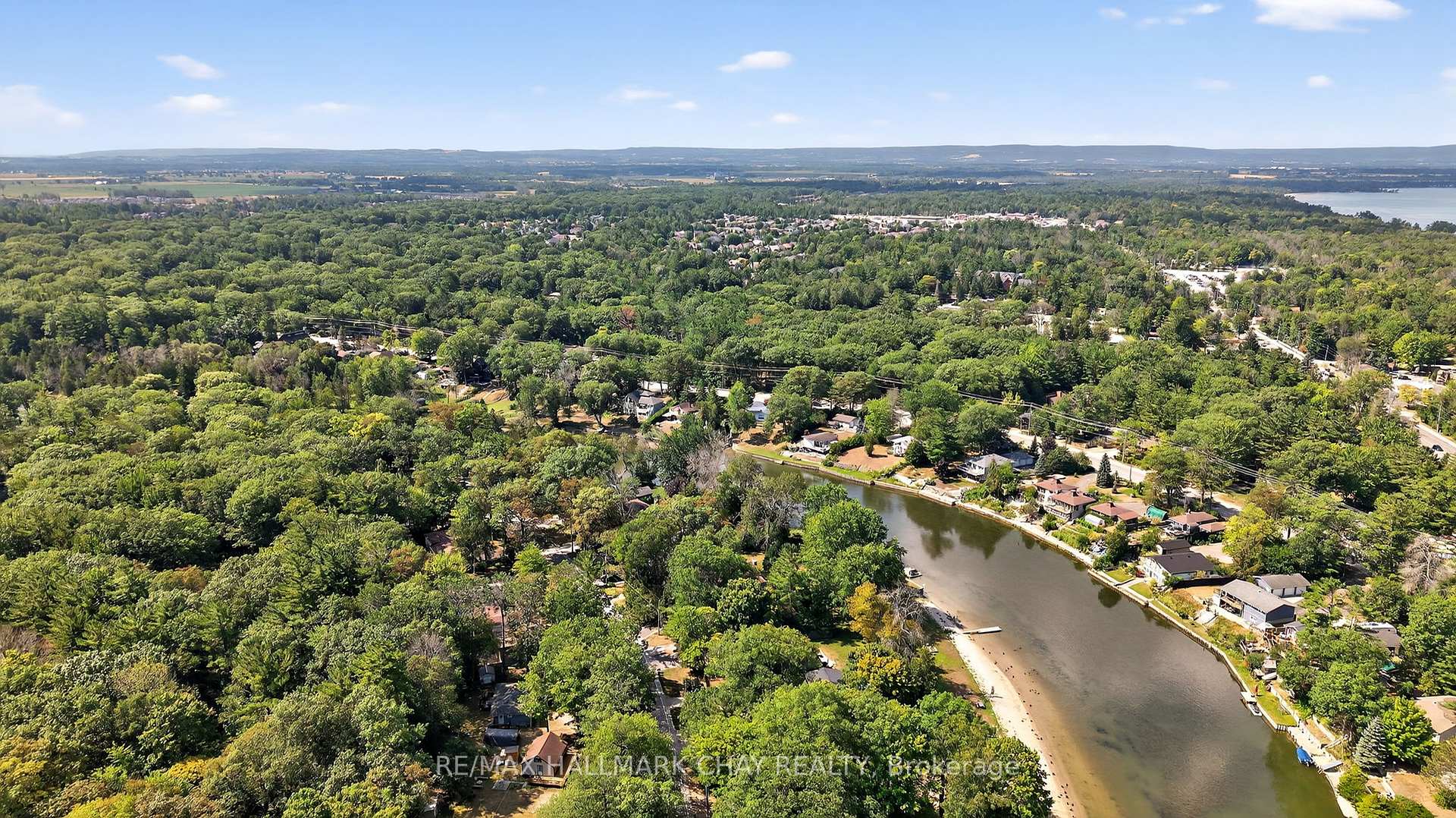 Photo 47 of 566 Oxbow Park Drive, Wasaga Beach — HOMEH