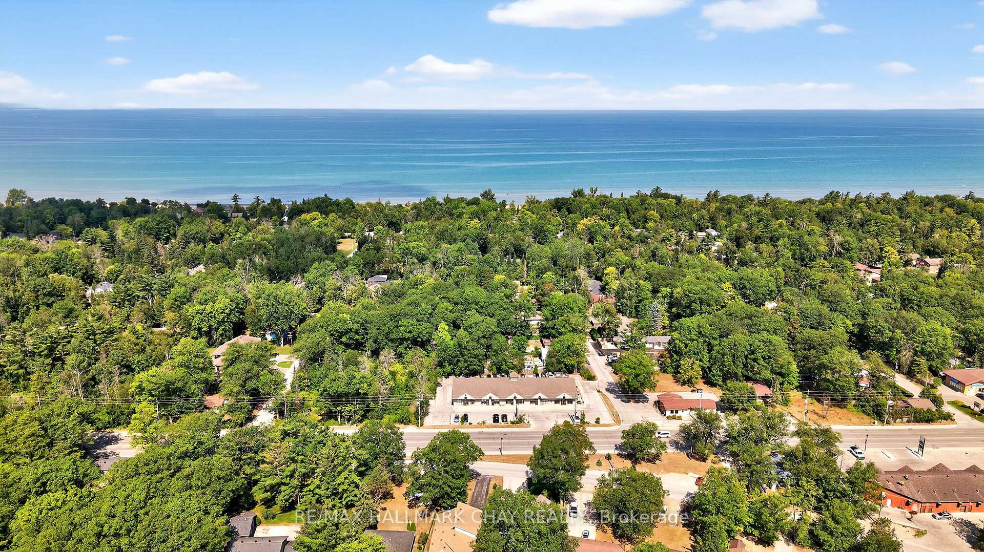 Photo 48 of 566 Oxbow Park Drive, Wasaga Beach — HOMEH