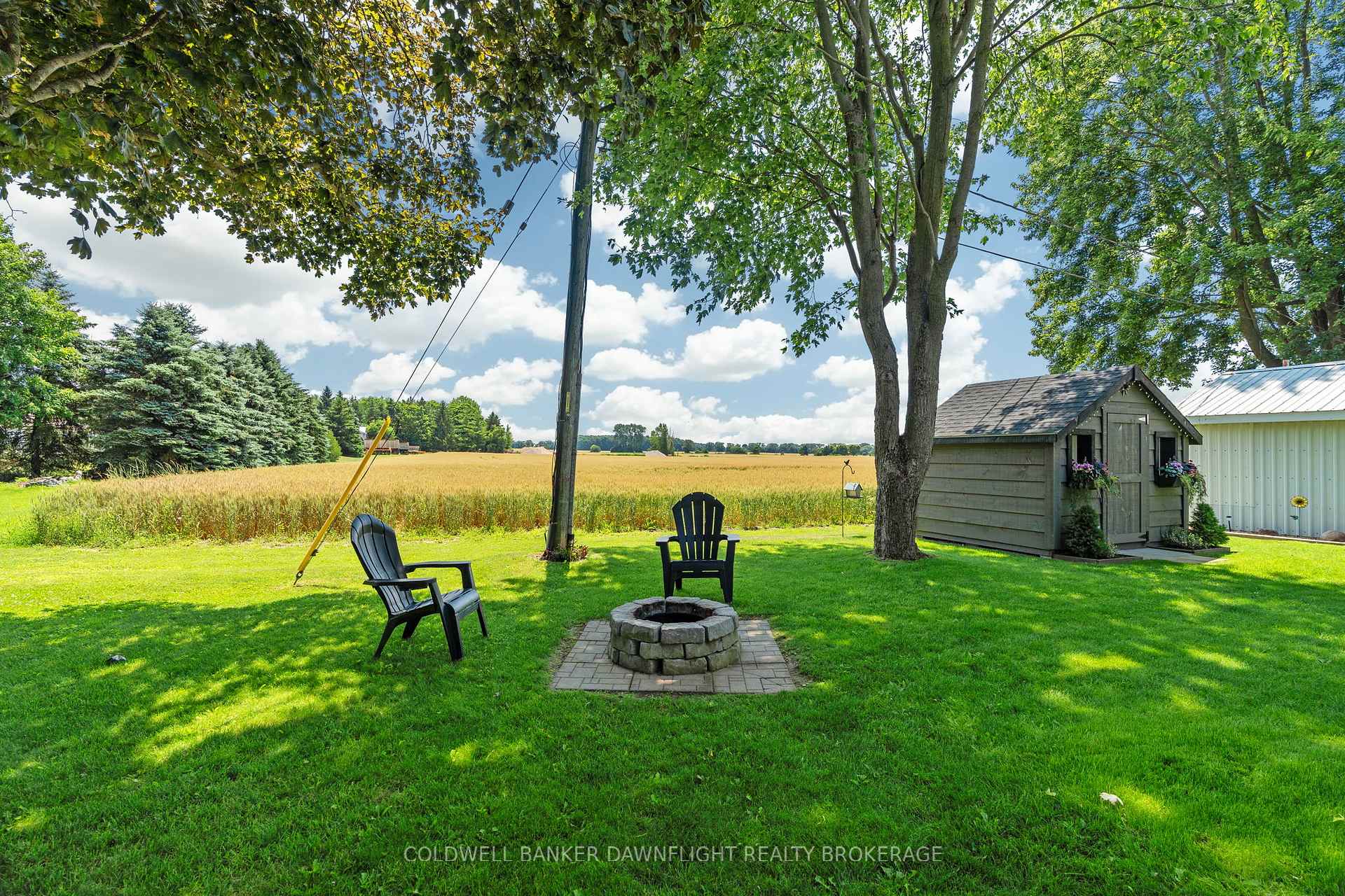 Photo 48 of 21 York Crescent, Bluewater, Hensall — HOMEH