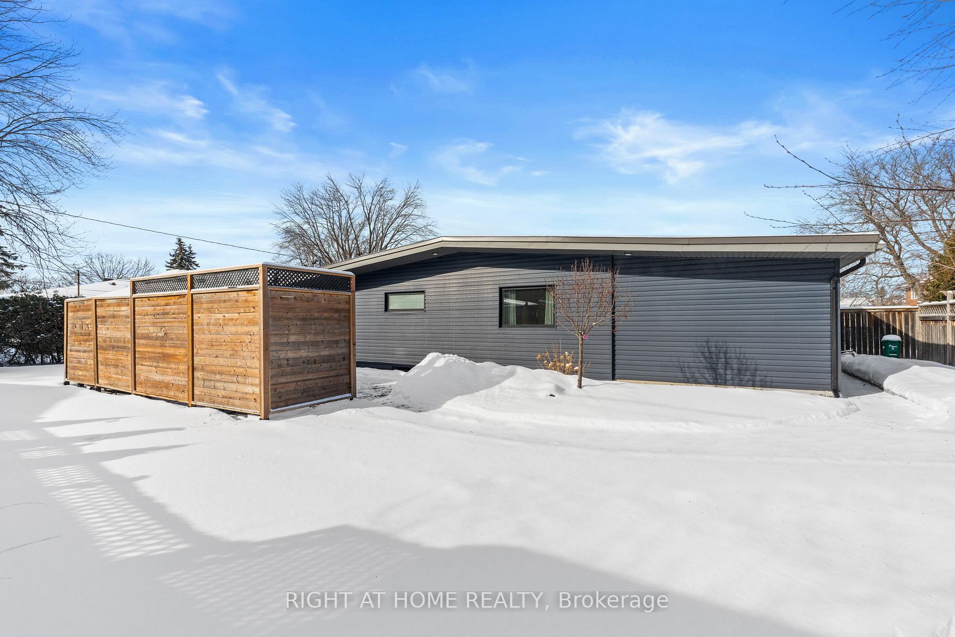 Photo 33 of 27 Thorncliff Place, Ottawa, Lynwood Village — HOMEH