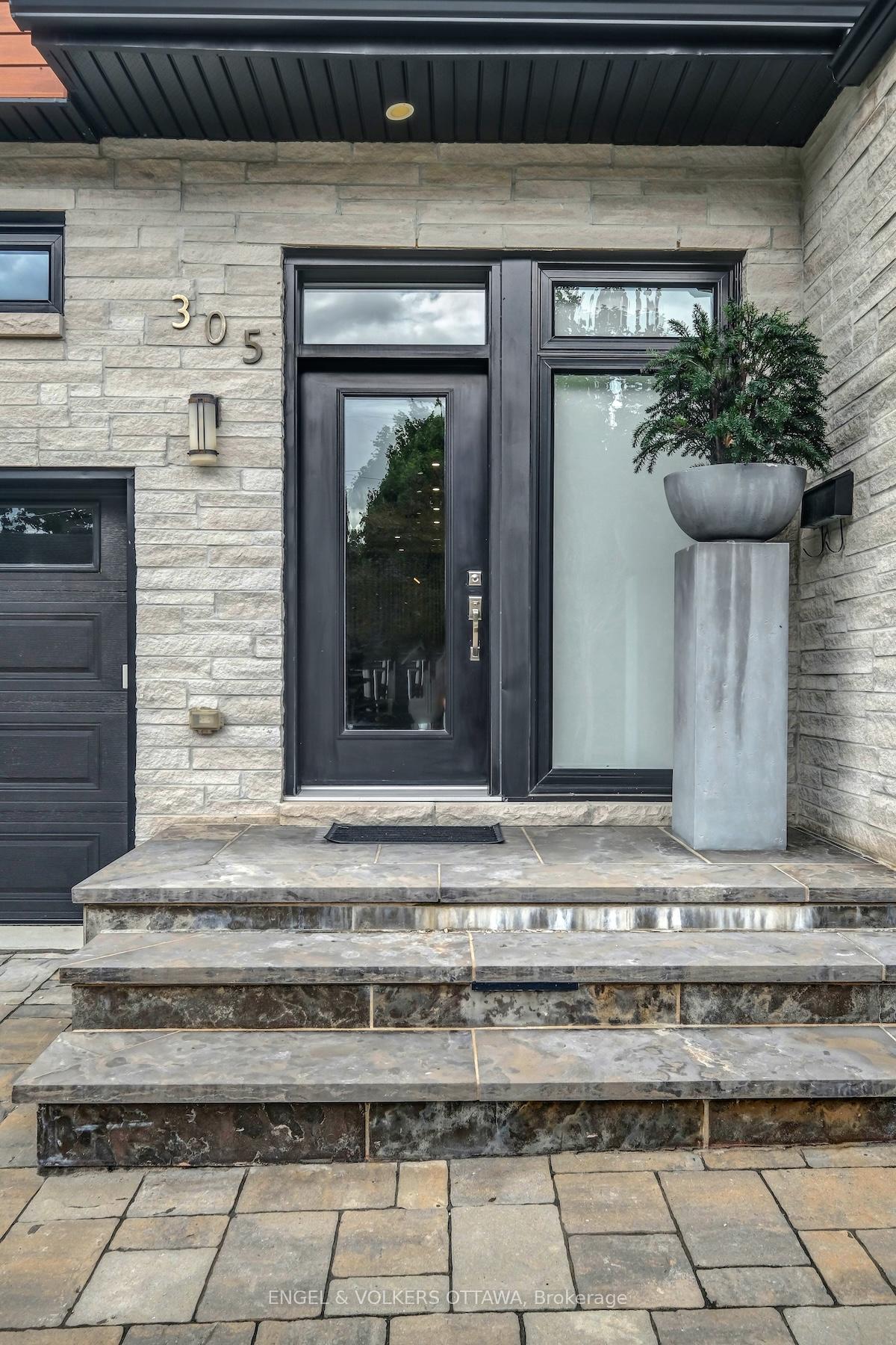Photo 3 of 305 Westhill Avenue, Ottawa, Westboro/Hampton Park — HOMEH