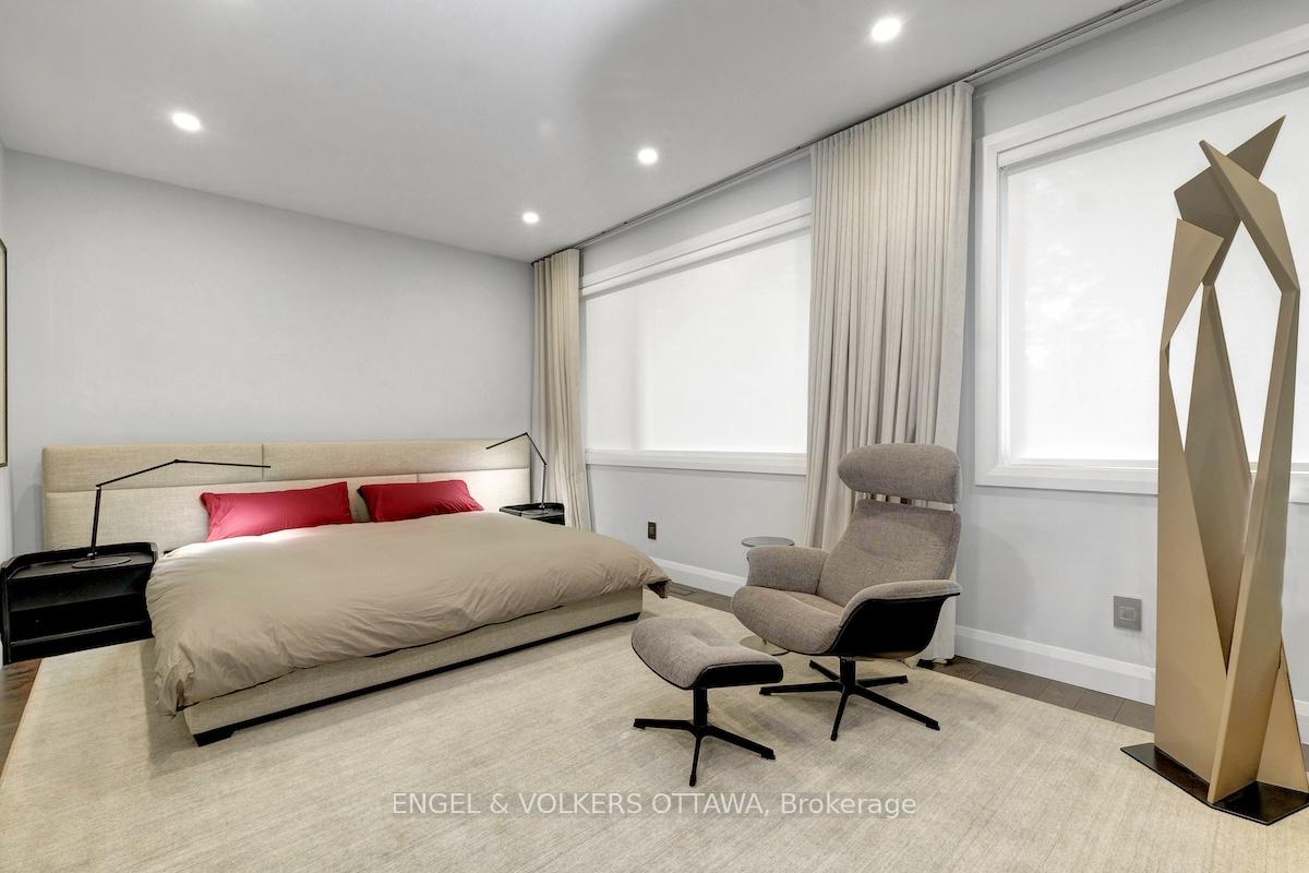 Photo 25 of 305 Westhill Avenue, Ottawa, Westboro/Hampton Park — HOMEH