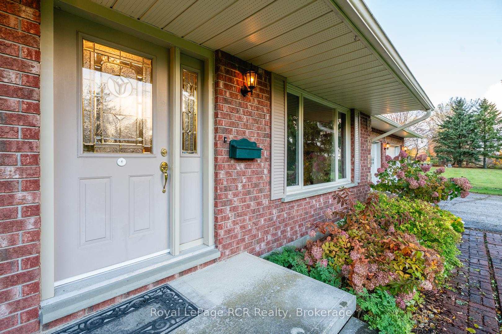 Photo 9 of 347 Augusta Street, West Grey — HOMEH