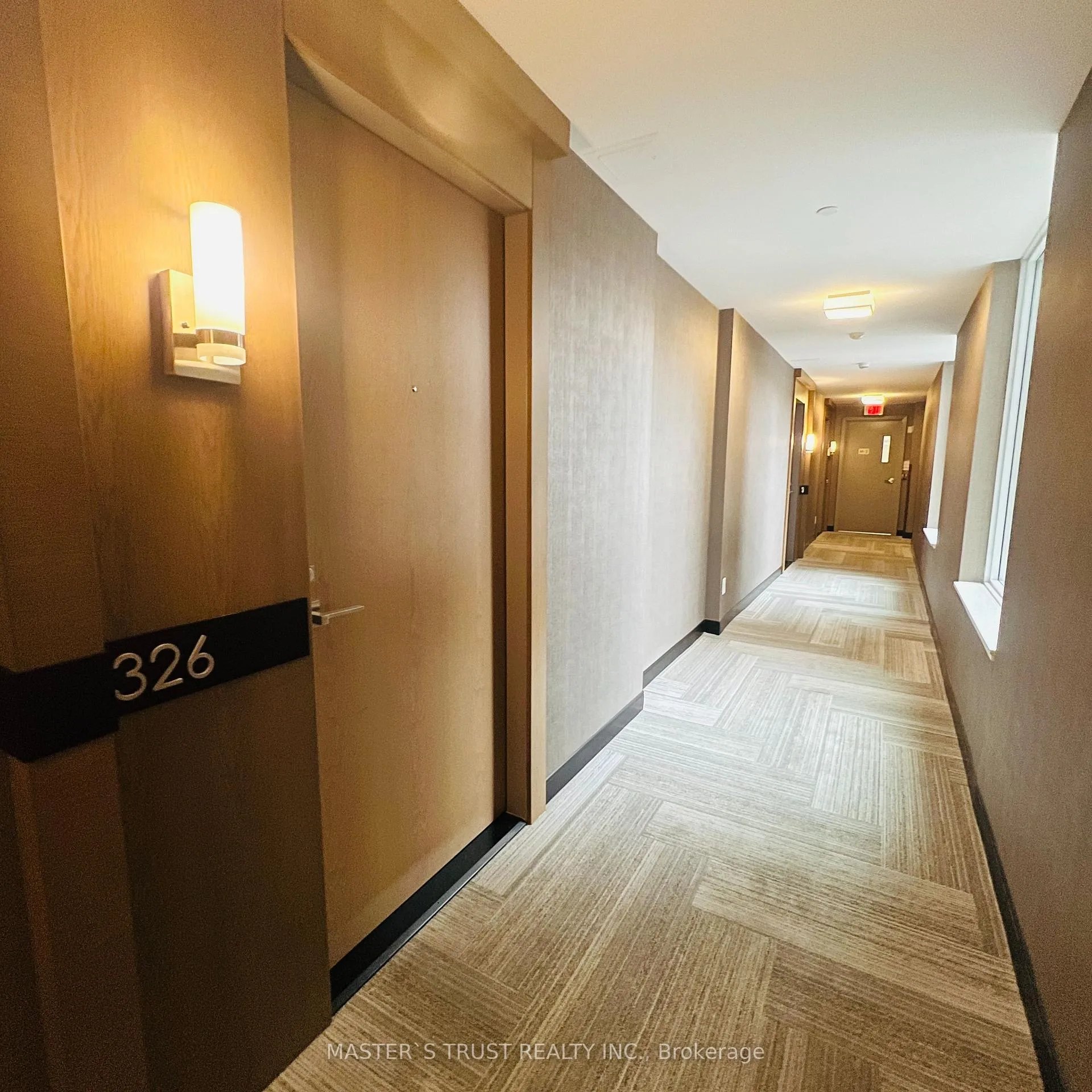 Photo 5 of Unit 326, 28 Uptown Drive E, Markham, Unionville — HOMEH
