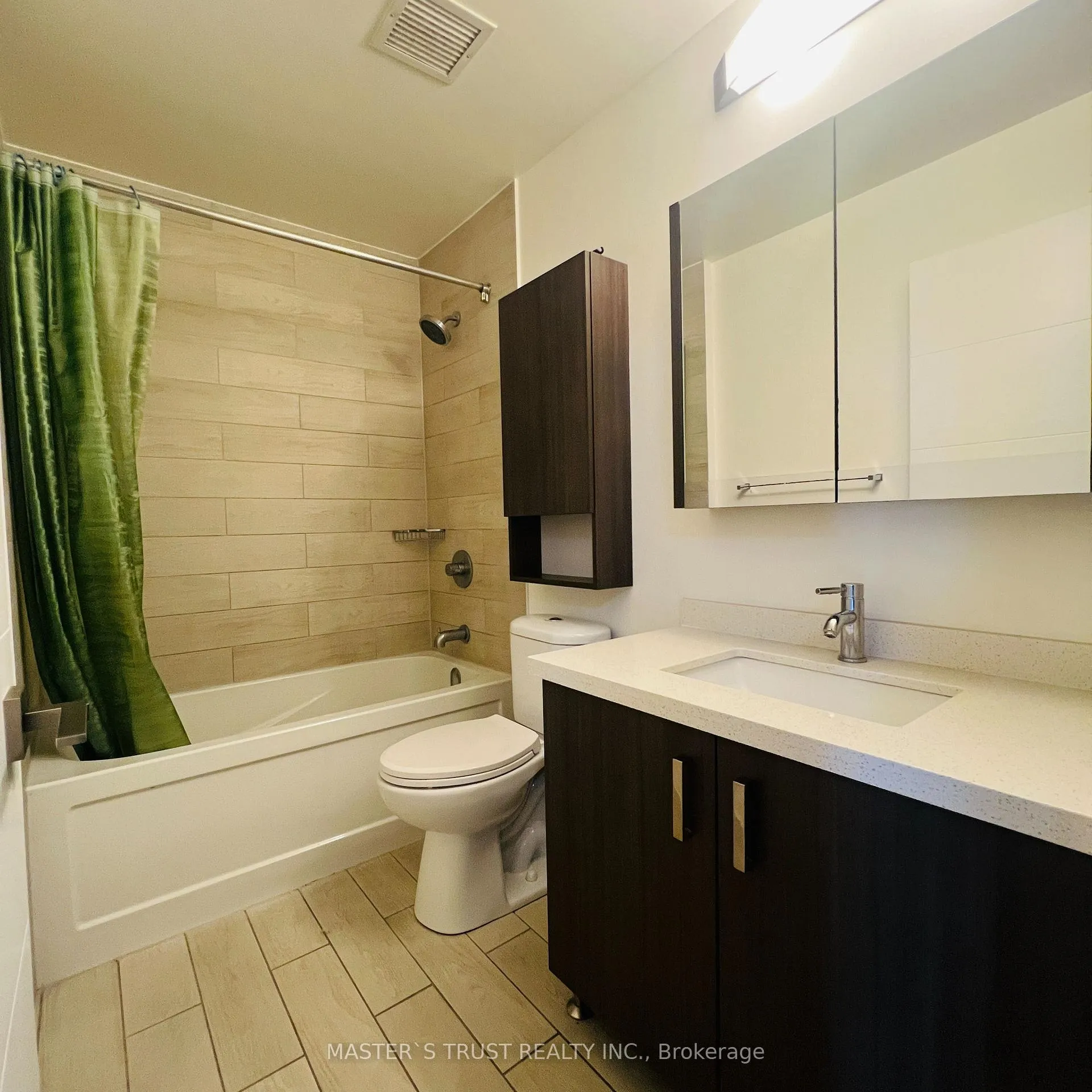 Photo 8 of Unit 326, 28 Uptown Drive E, Markham, Unionville — HOMEH