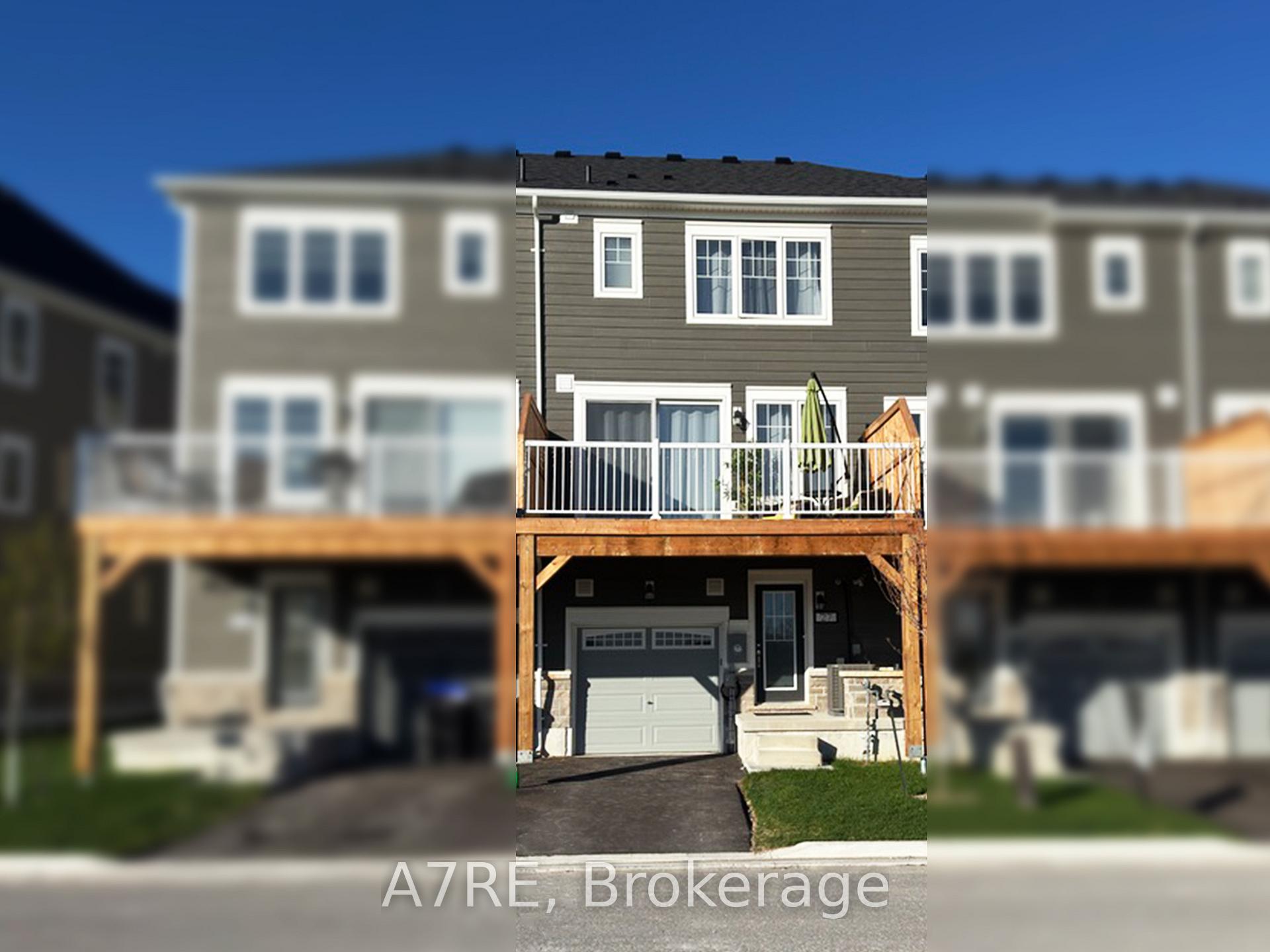 Photo 5 of 27 Sama Way, Wasaga Beach — HOMEH