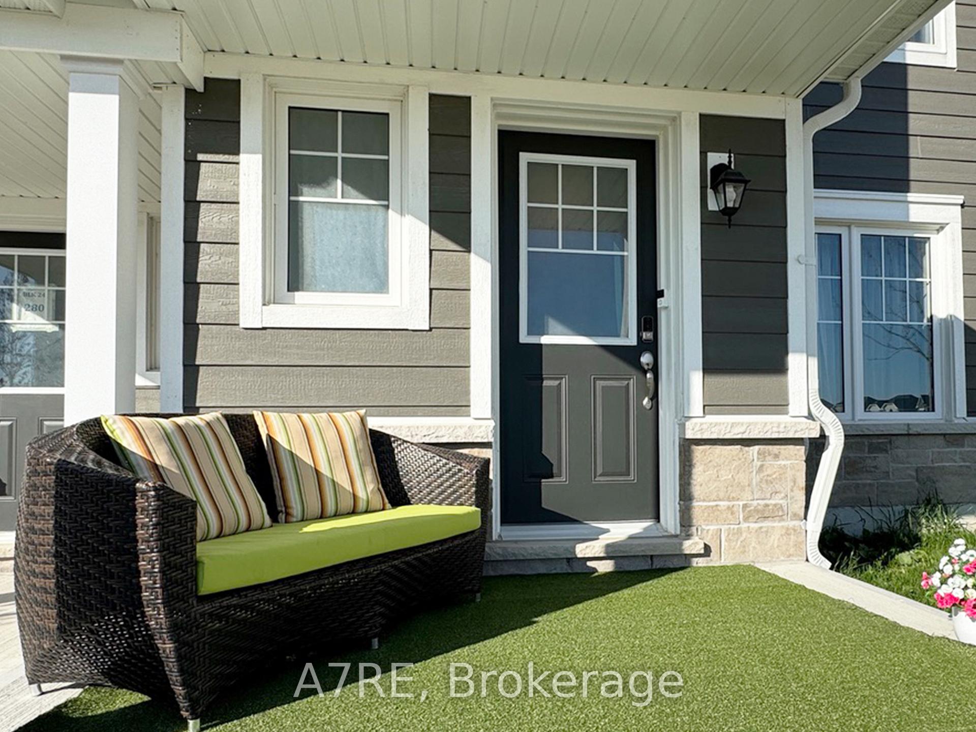 Photo 7 of 27 Sama Way, Wasaga Beach — HOMEH