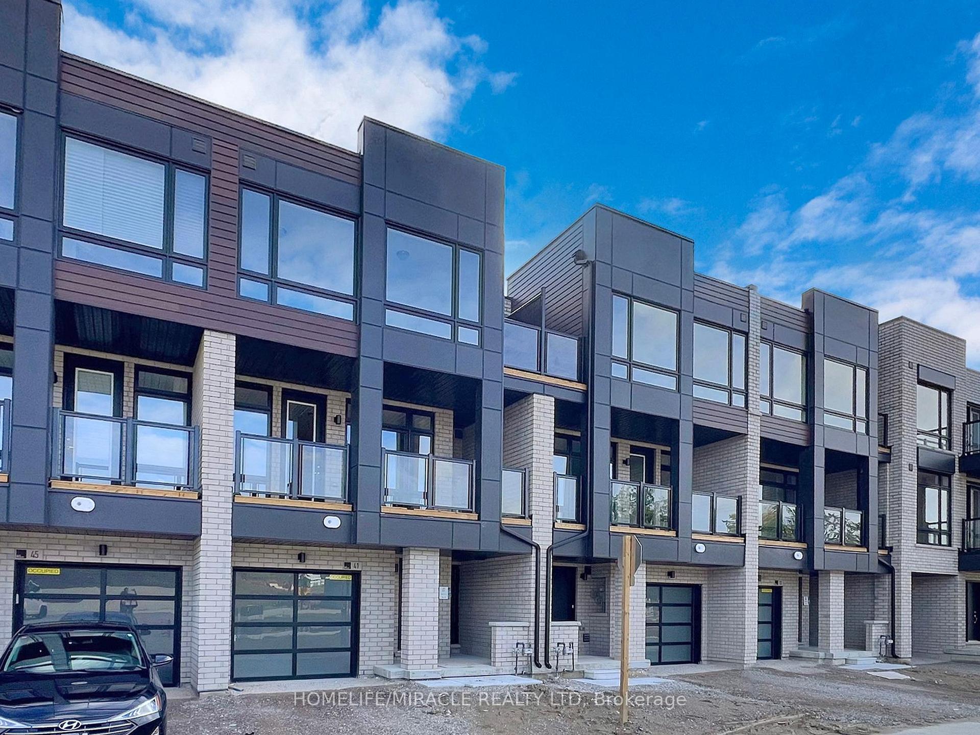 Front of 41 Kintall Way