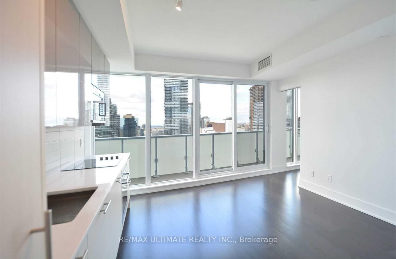 Photo 2 of Unit 3104, 403 Church St, Toronto, Church-Yonge Corridor — HOMEH