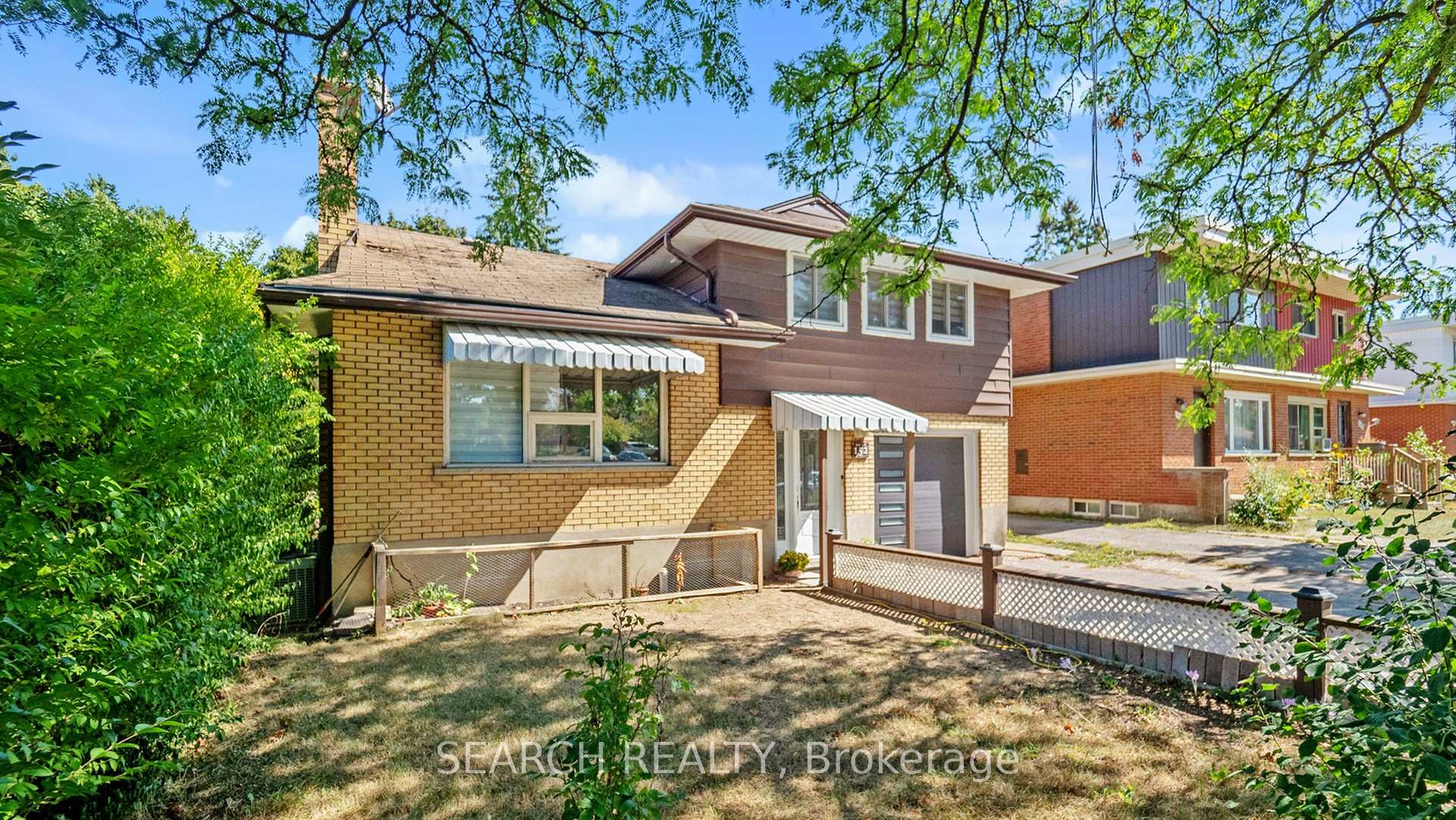 Photo 3 of 152 Weber Street N, Waterloo, Lincoln Heights — HOMEH