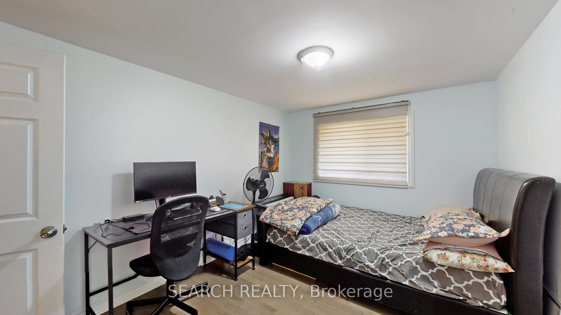 Photo 19 of 152 Weber Street N, Waterloo, Lincoln Heights — HOMEH