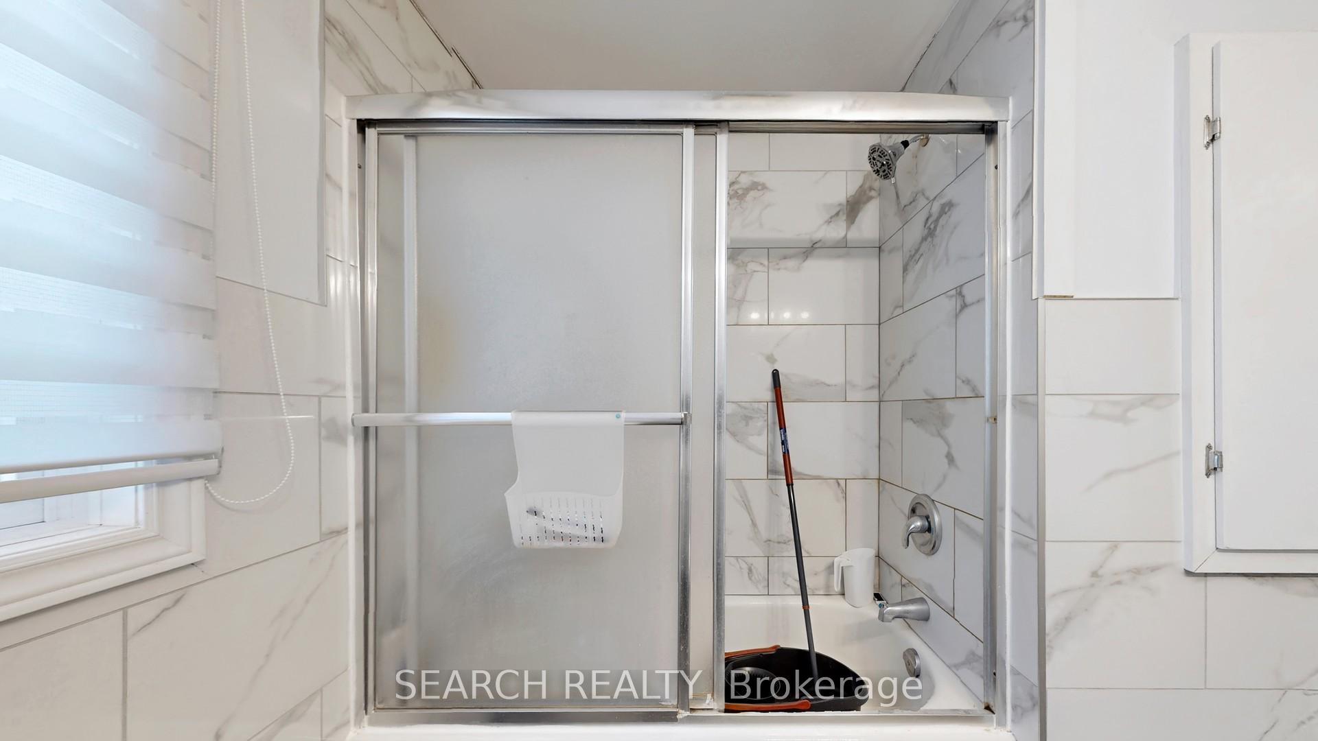 Photo 26 of 152 Weber Street N, Waterloo, Lincoln Heights — HOMEH