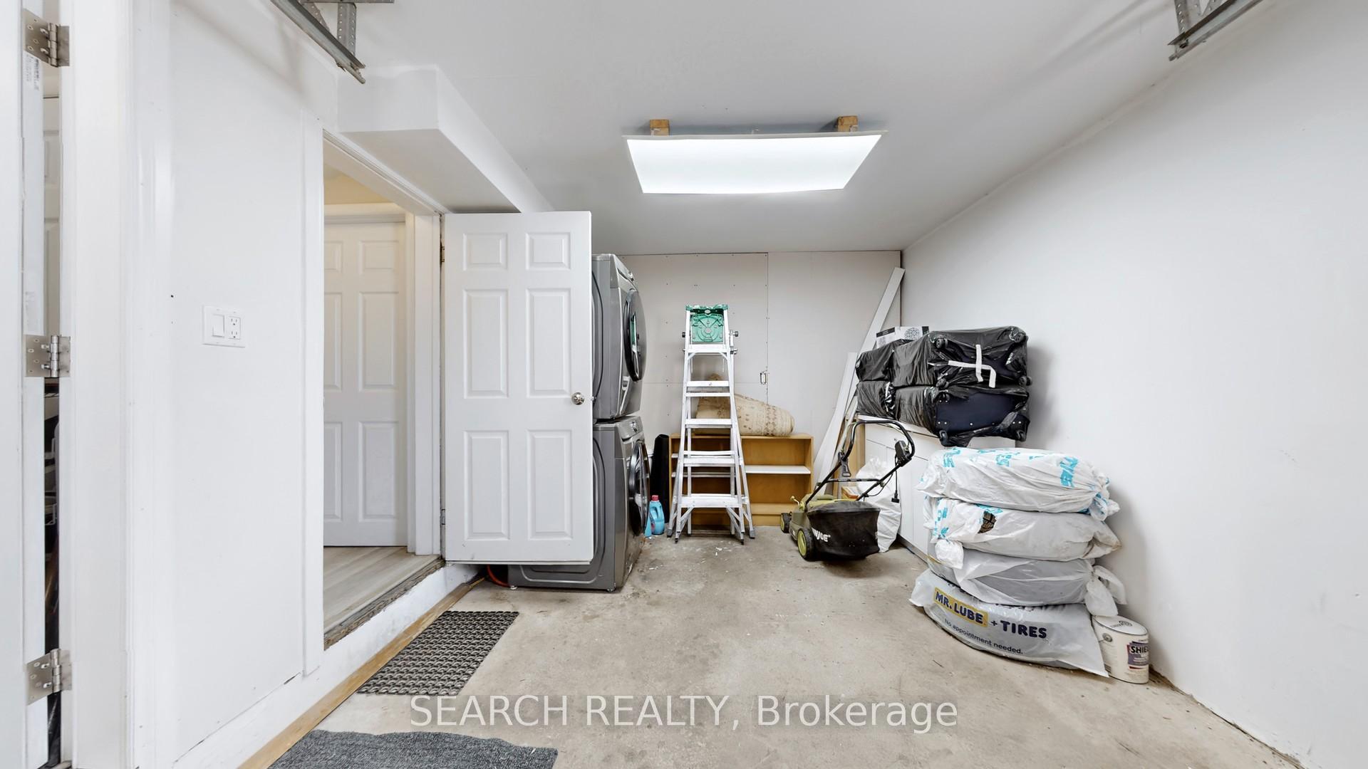 Photo 35 of 152 Weber Street N, Waterloo, Lincoln Heights — HOMEH