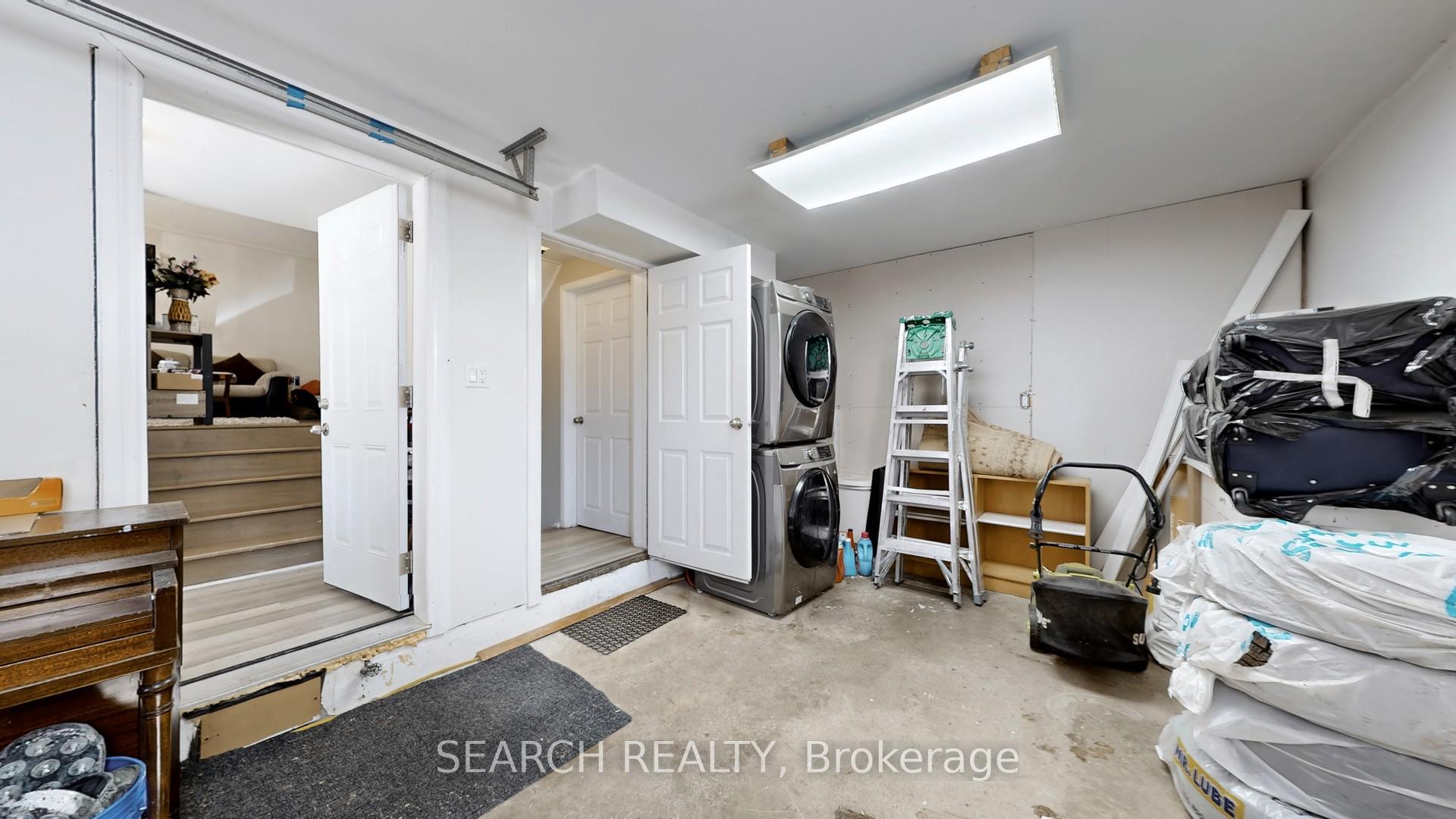 Photo 36 of 152 Weber Street N, Waterloo, Lincoln Heights — HOMEH