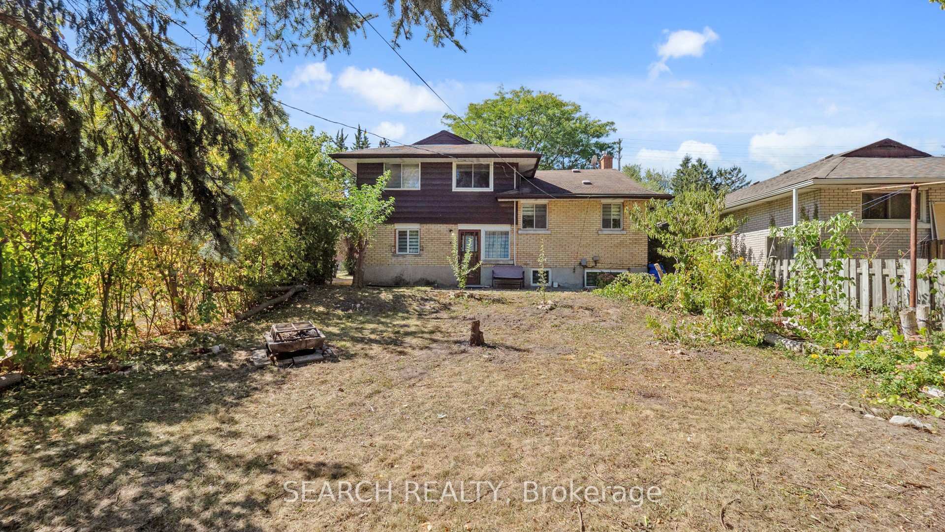 Photo 37 of 152 Weber Street N, Waterloo, Lincoln Heights — HOMEH