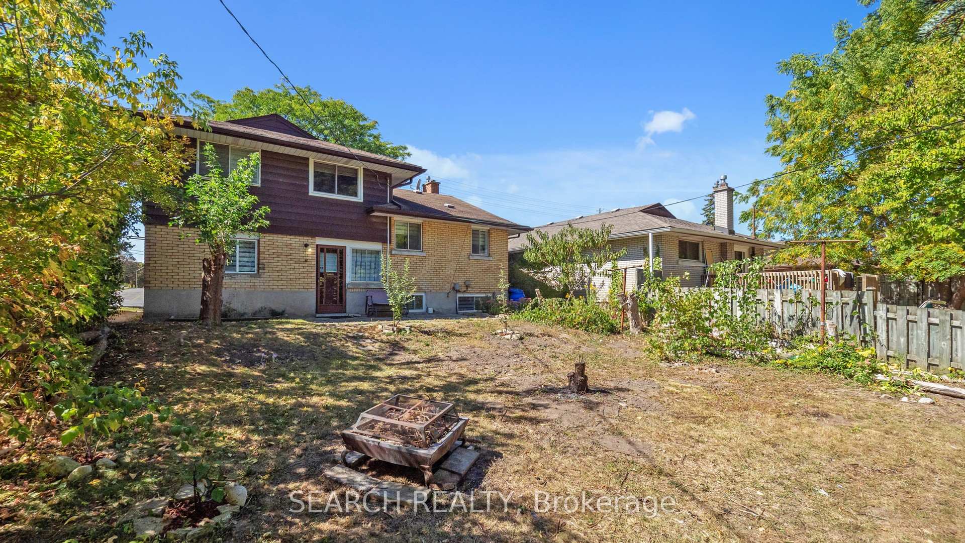 Photo 39 of 152 Weber Street N, Waterloo, Lincoln Heights — HOMEH