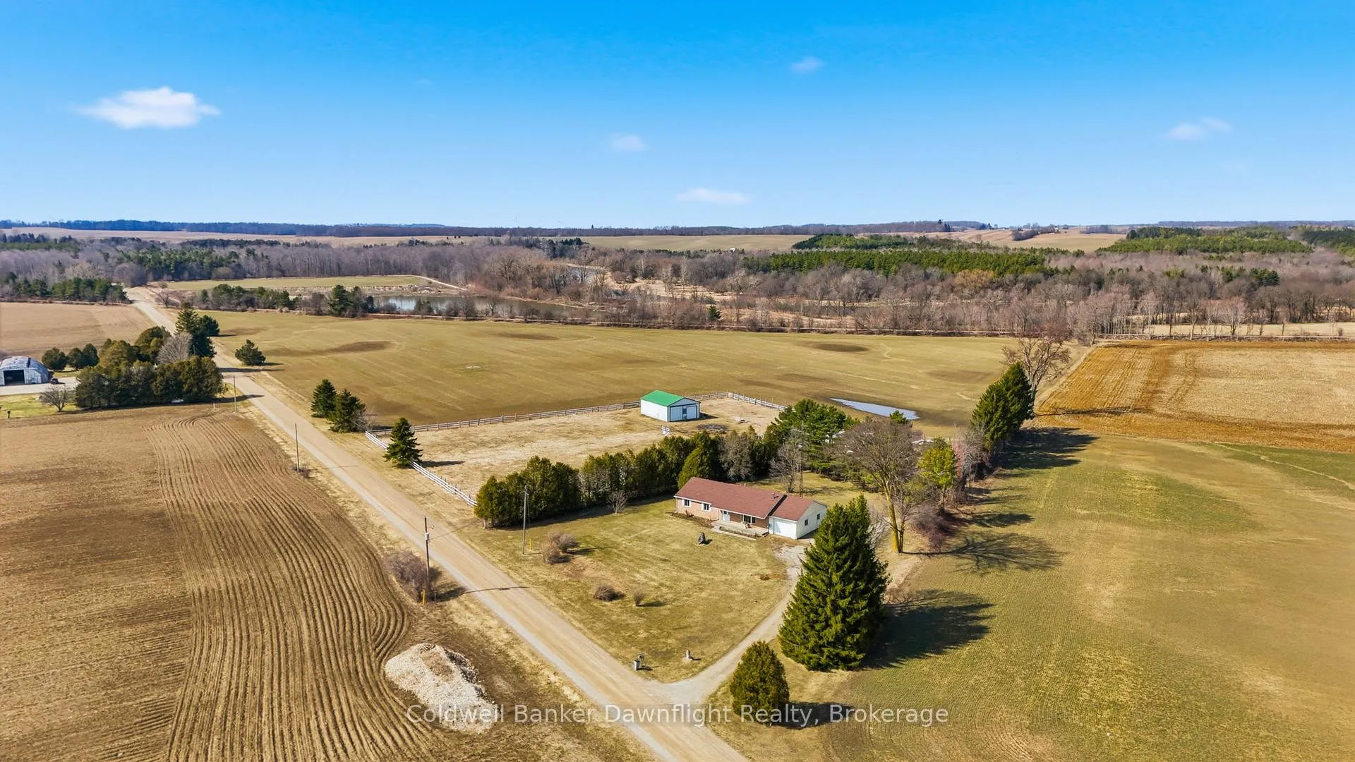 Photo 2 of 38130 Maitland Block Road, Central Huron, Hullett — HOMEH