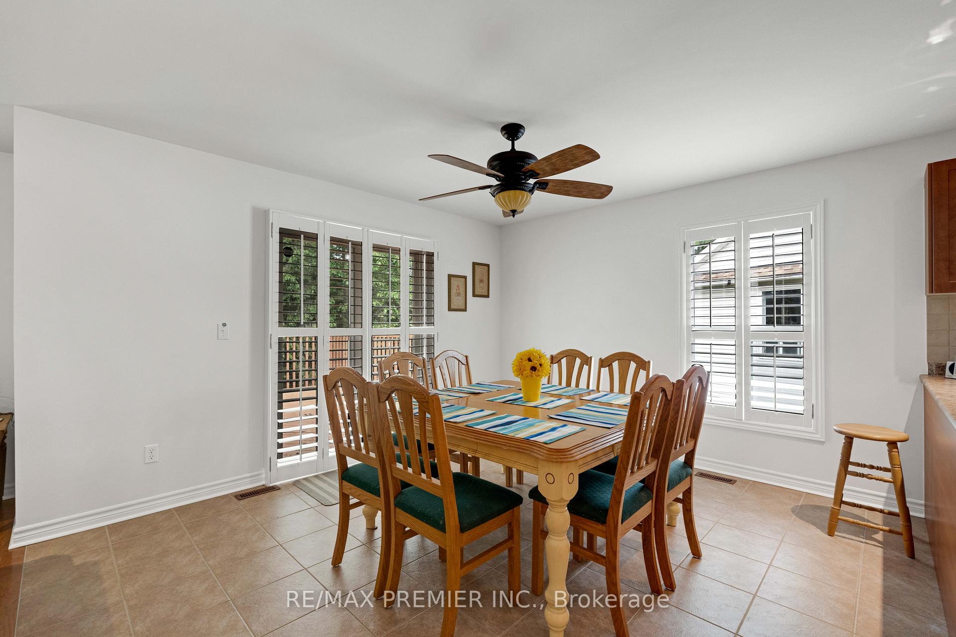 Photo 11 of 6 Rose Valley Way, Wasaga Beach — HOMEH