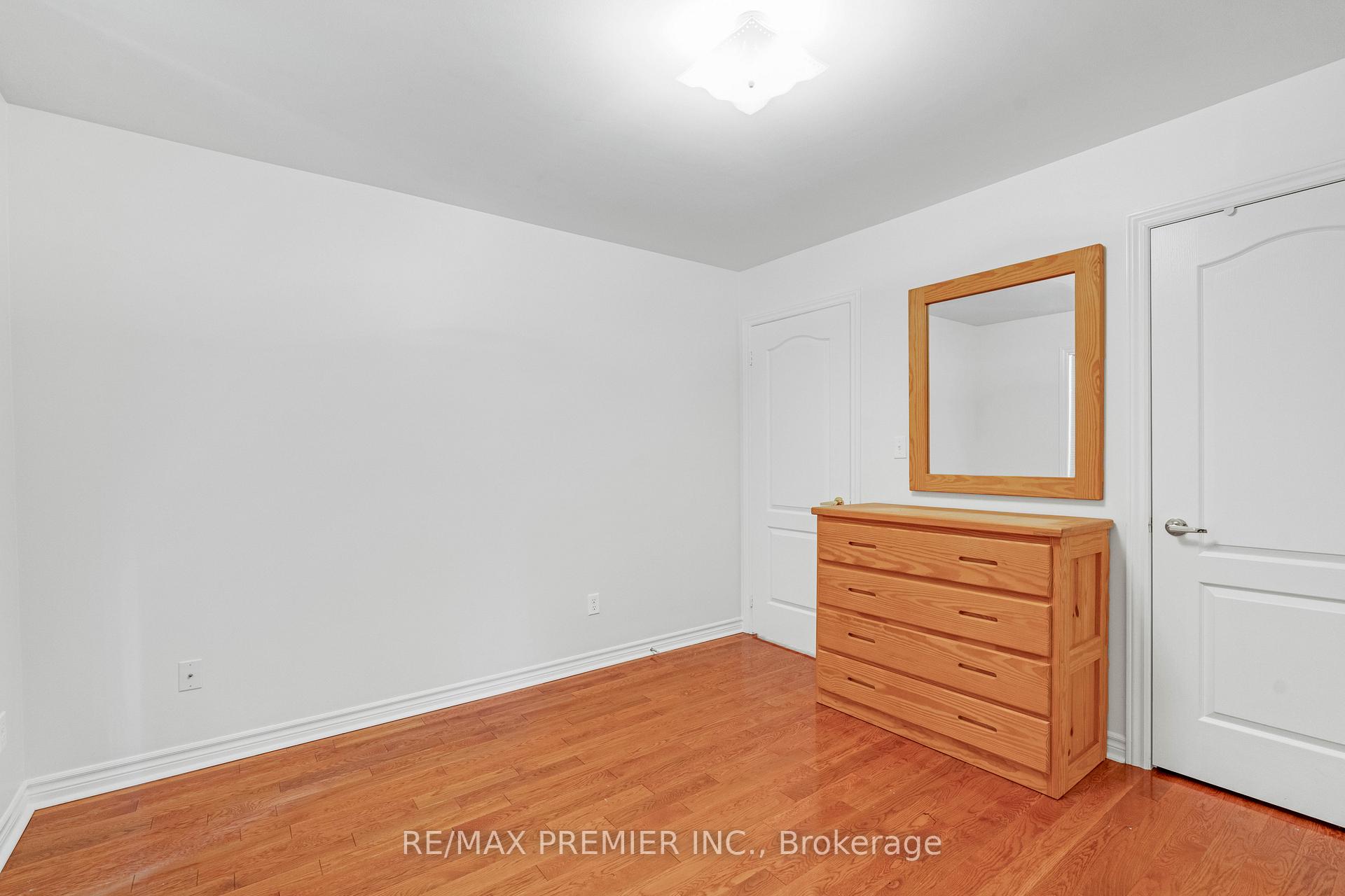 Photo 17 of 6 Rose Valley Way, Wasaga Beach — HOMEH