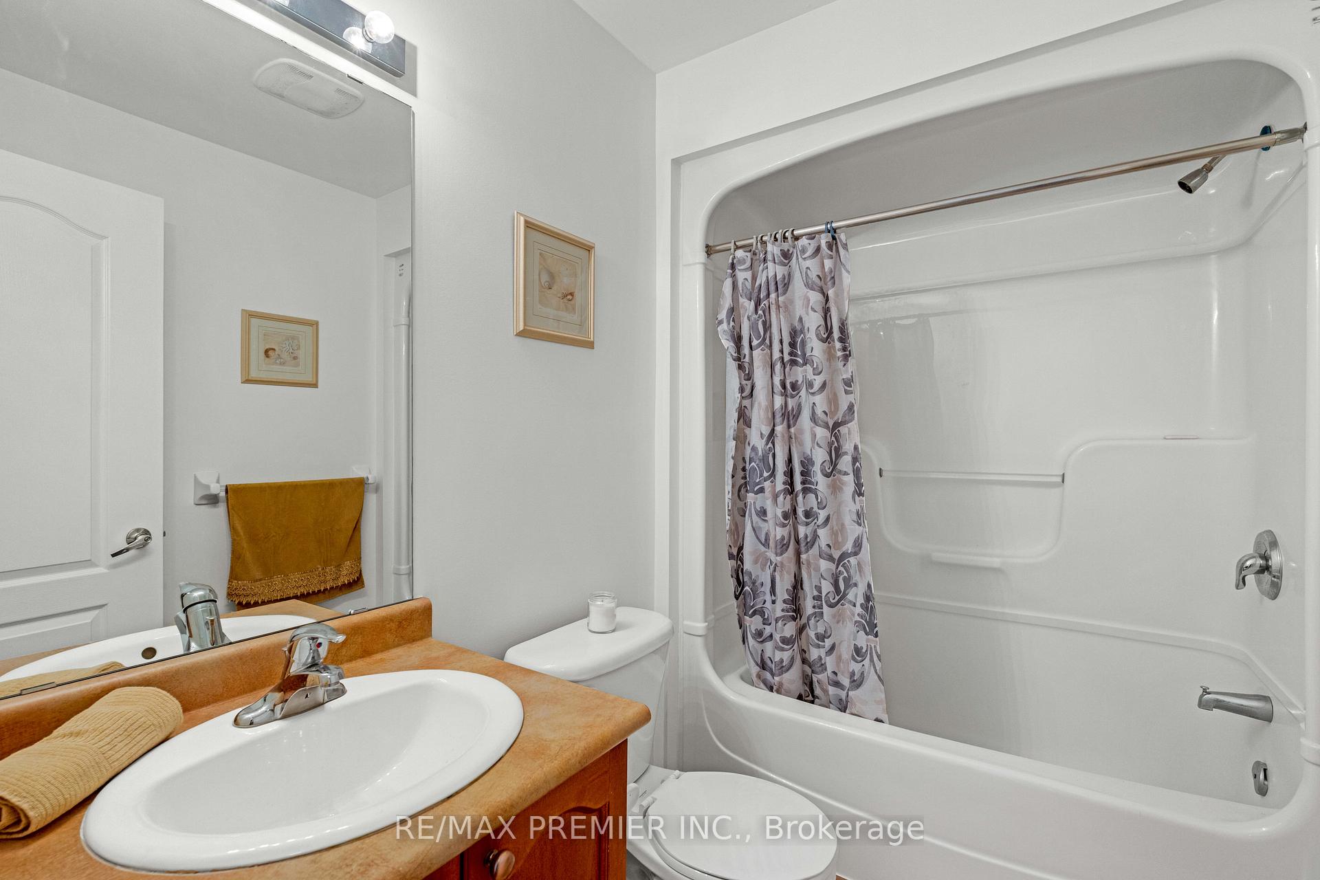 Photo 18 of 6 Rose Valley Way, Wasaga Beach — HOMEH