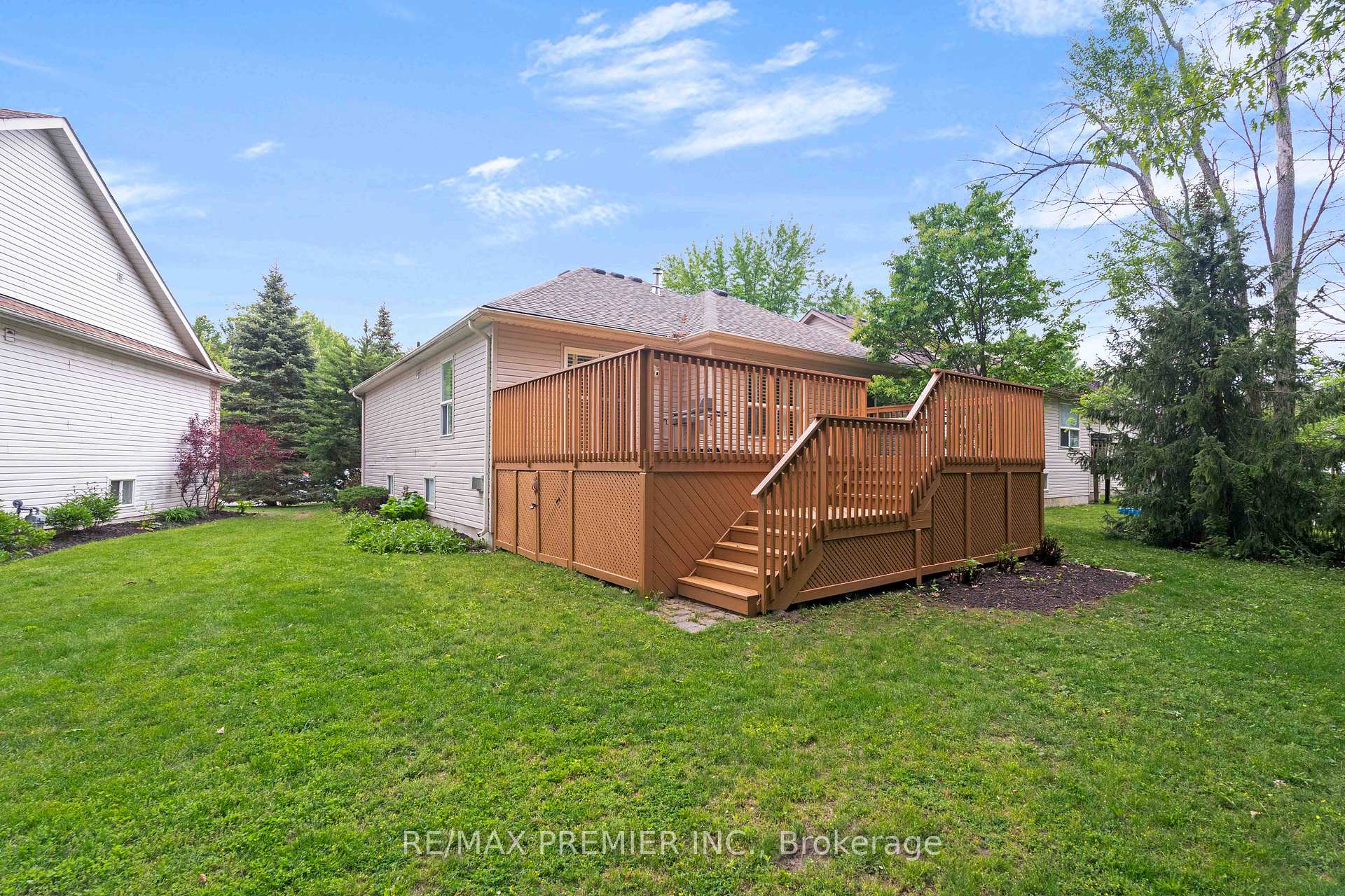 Photo 28 of 6 Rose Valley Way, Wasaga Beach — HOMEH