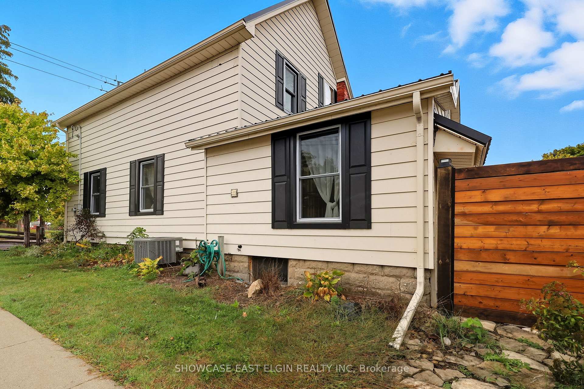 Photo 33 of 354 Talbot Street W, Aylmer — HOMEH
