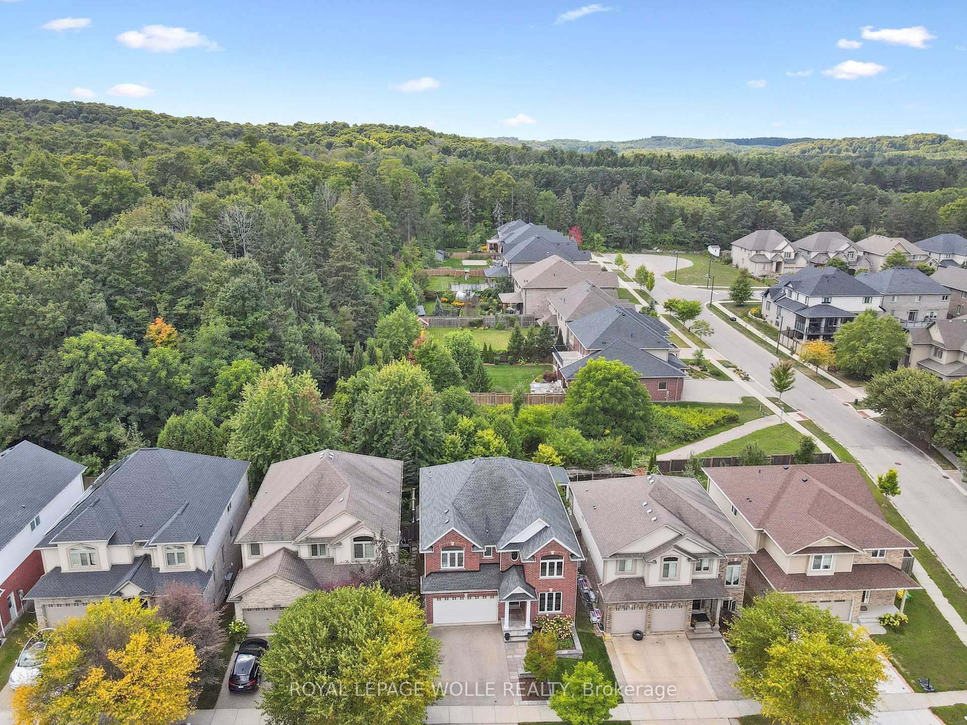 Photo 4 of 383 Red Osier Road, Waterloo — HOMEH