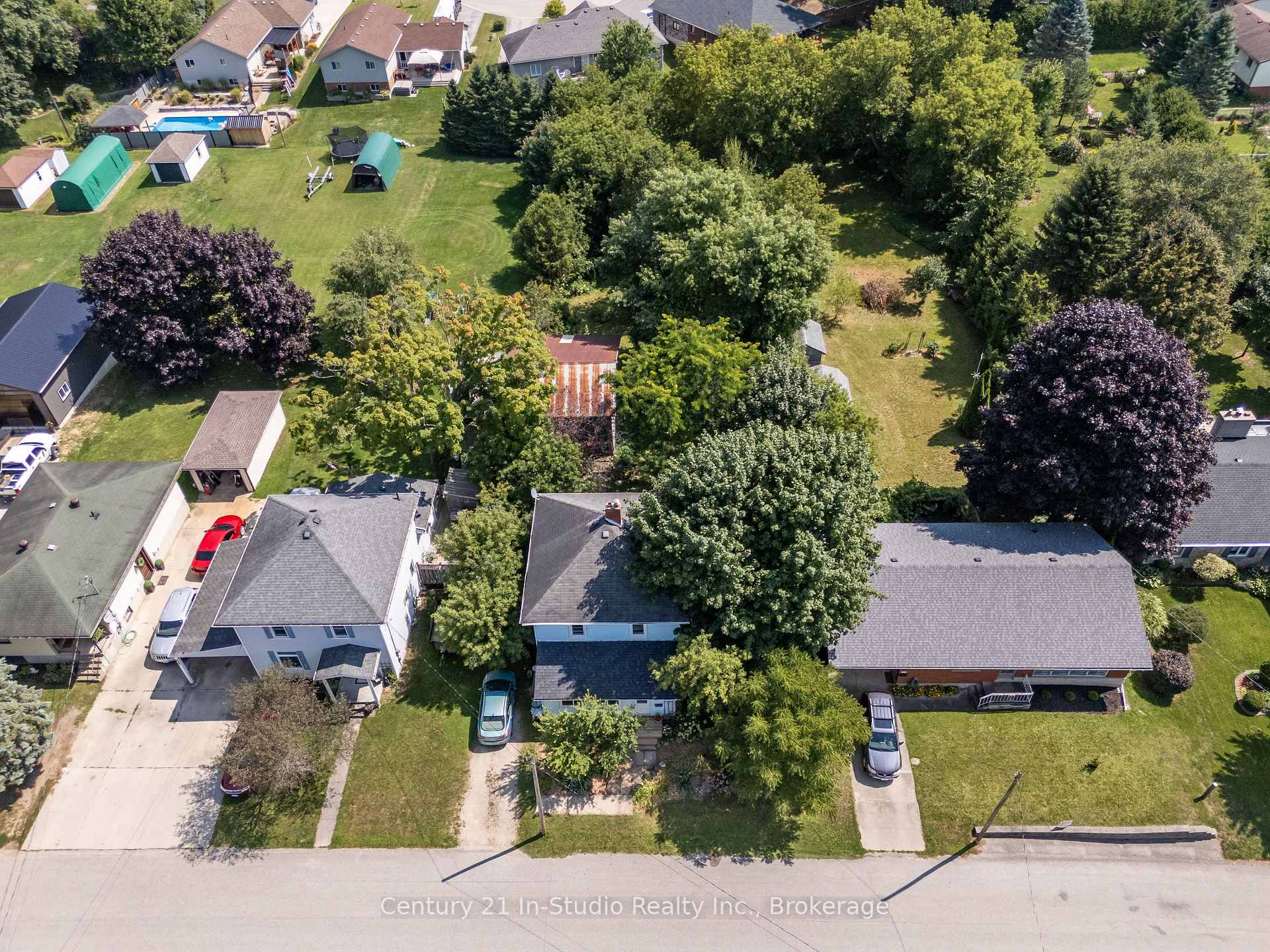 Photo 21 of 239 College Street N, West Grey — HOMEH