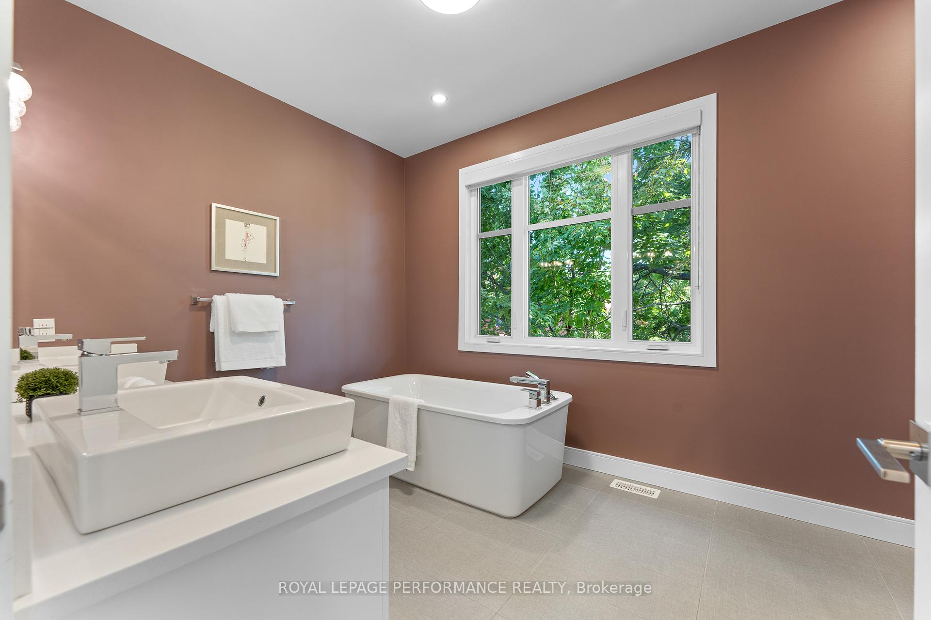 Photo 29 of 154 Nora Street, Ottawa, Westboro/Hampton Park — HOMEH