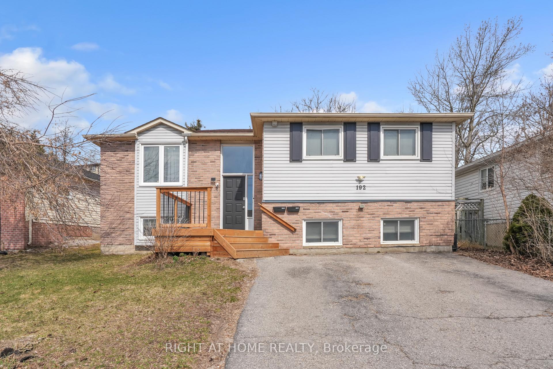 Photo 2 of 192 Edgehill (Lower) Drive, Barrie, 400 North — HOMEH