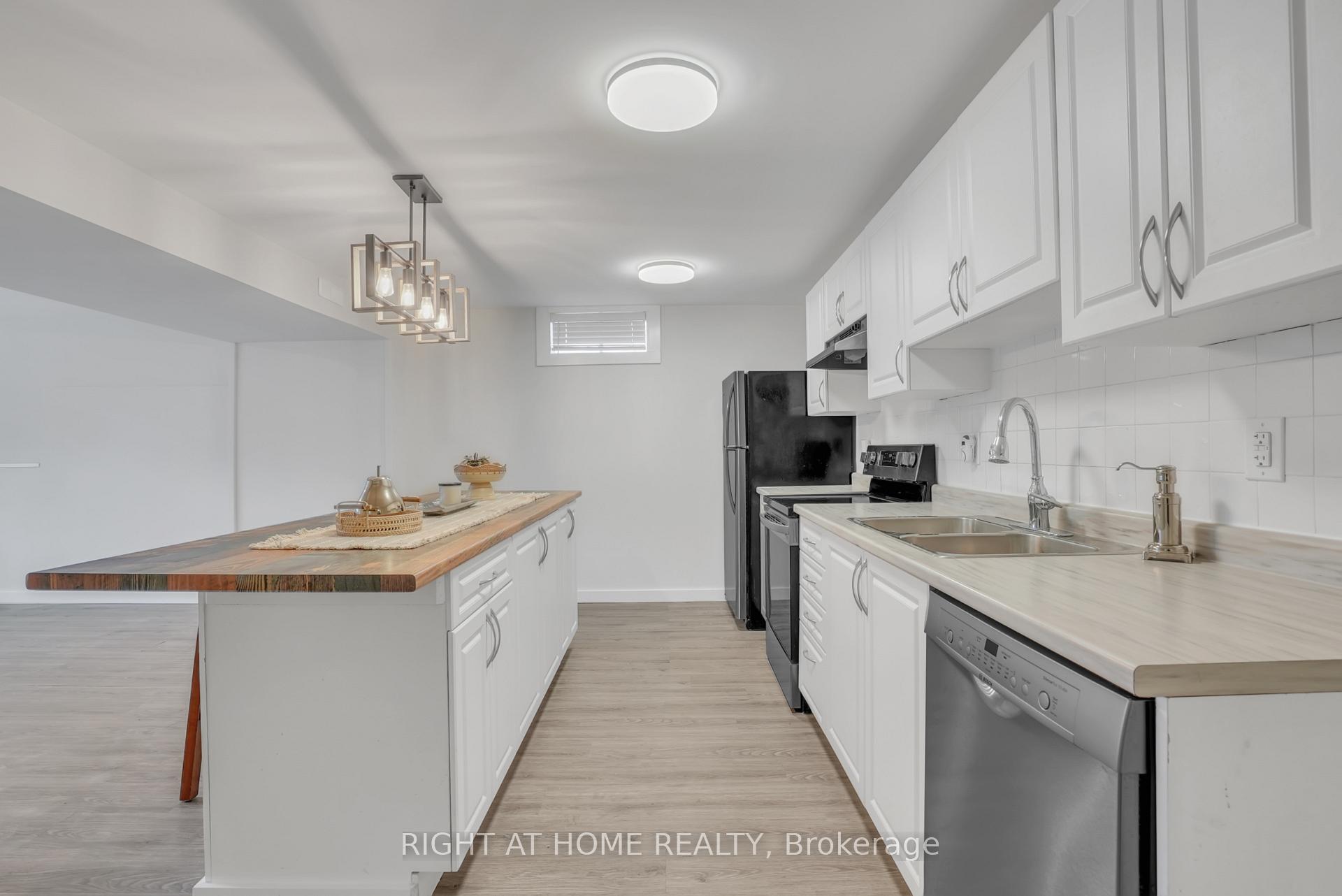 Photo 7 of 192 Edgehill (Lower) Drive, Barrie, 400 North — HOMEH
