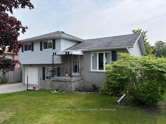 Photo 2 of 29 Innisbrook Drive, Wasaga Beach — HOMEH