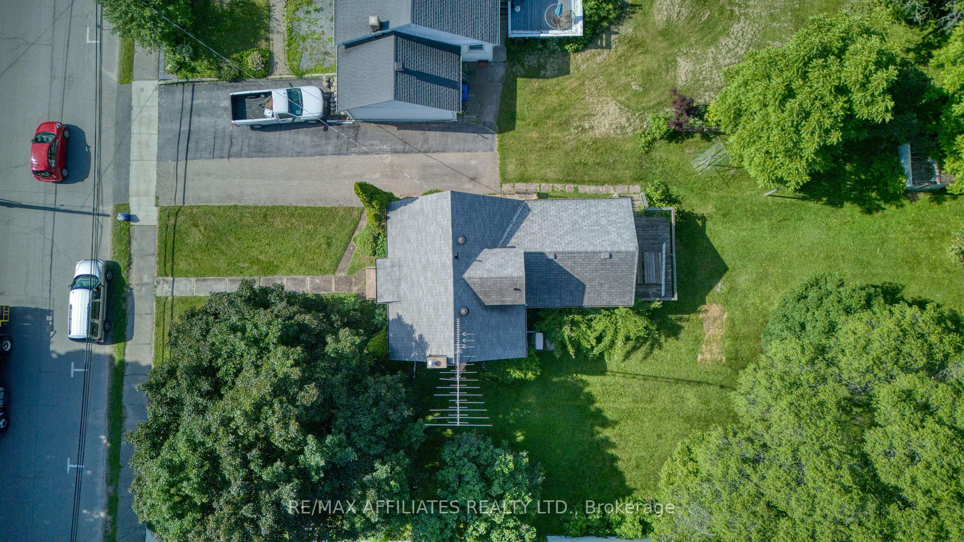 Photo 12 of 42 Main Street W, Westport — HOMEH