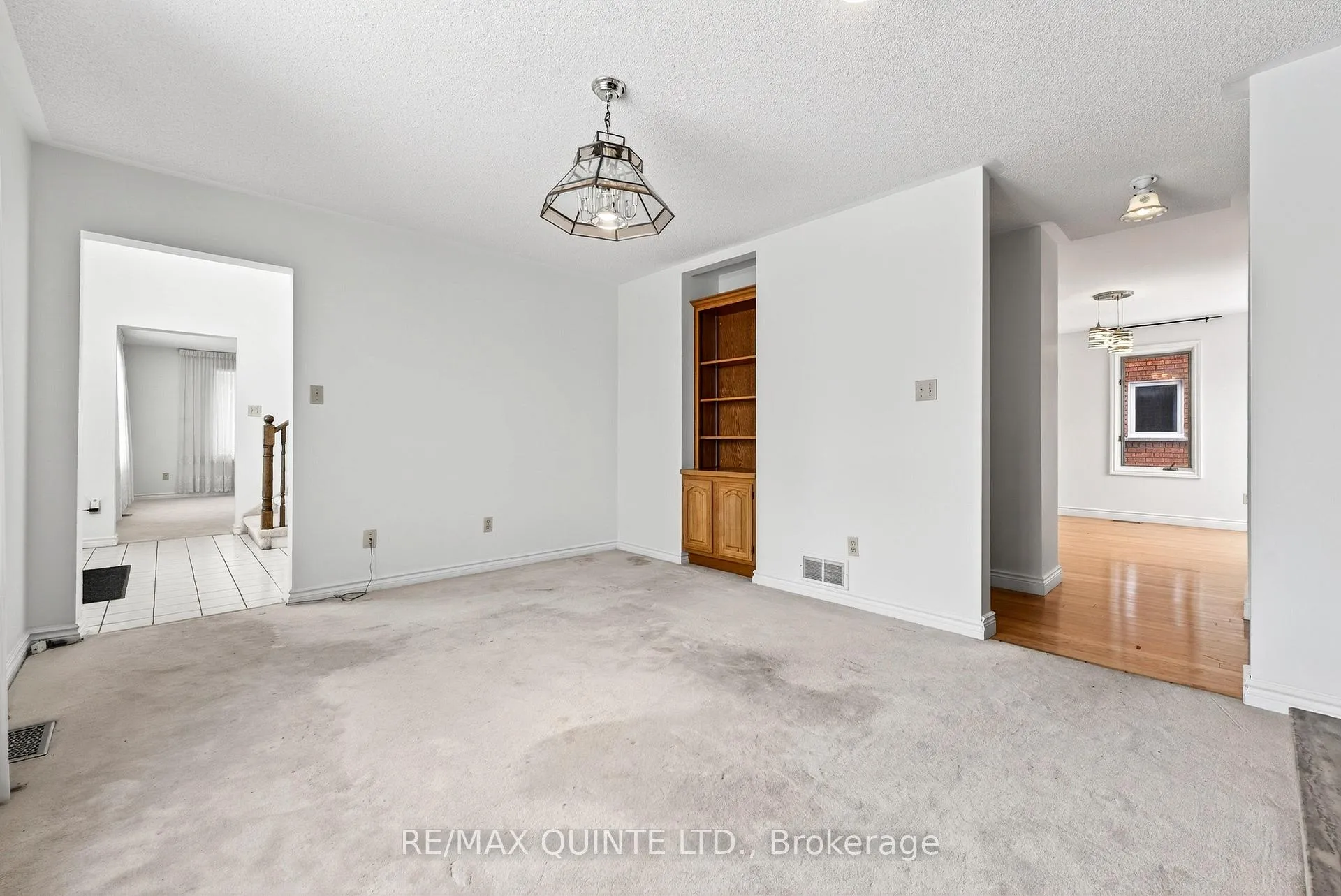 Photo 9 of 236 Palmer Road, Belleville, Belleville Ward — HOMEH