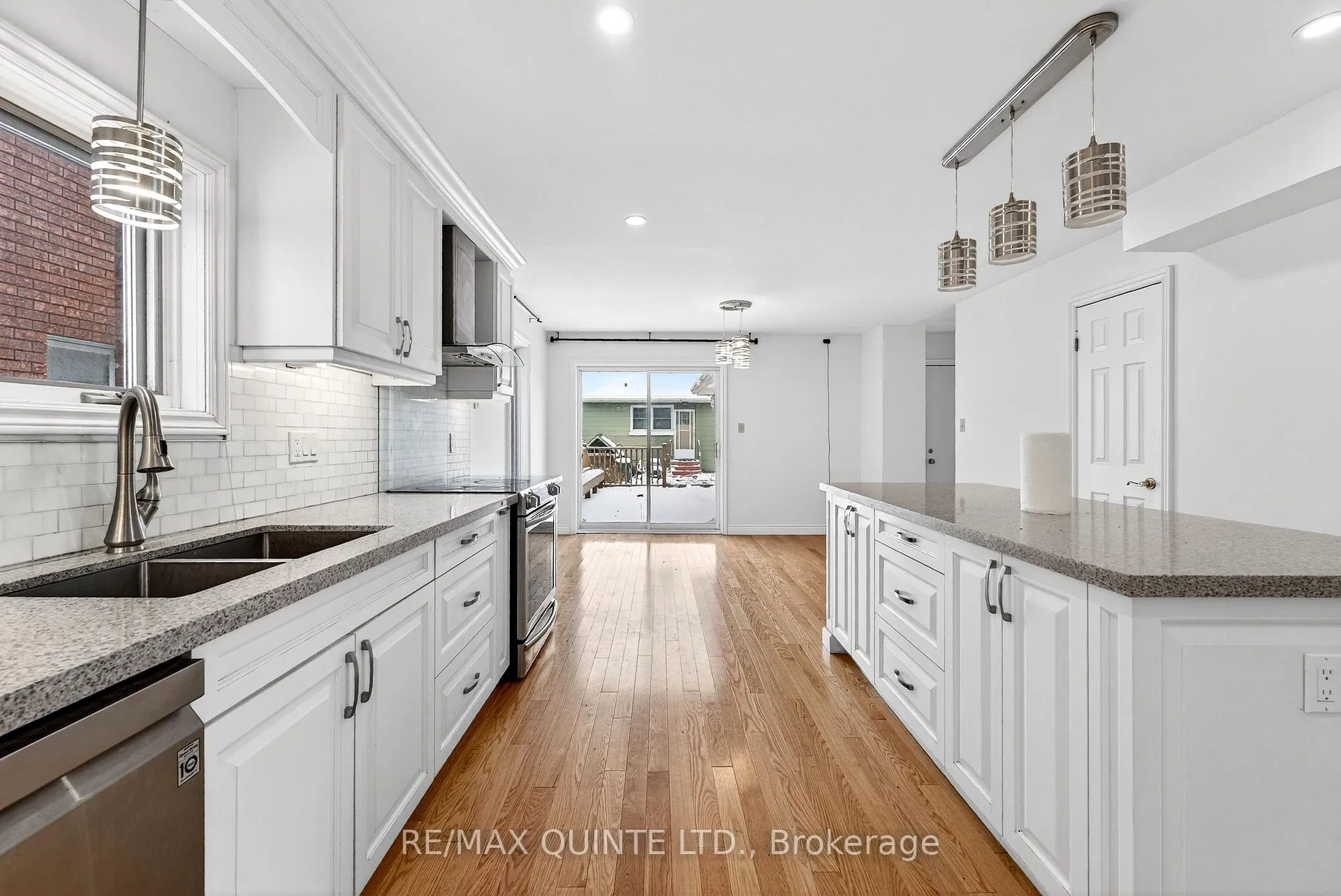 Photo 11 of 236 Palmer Road, Belleville, Belleville Ward — HOMEH
