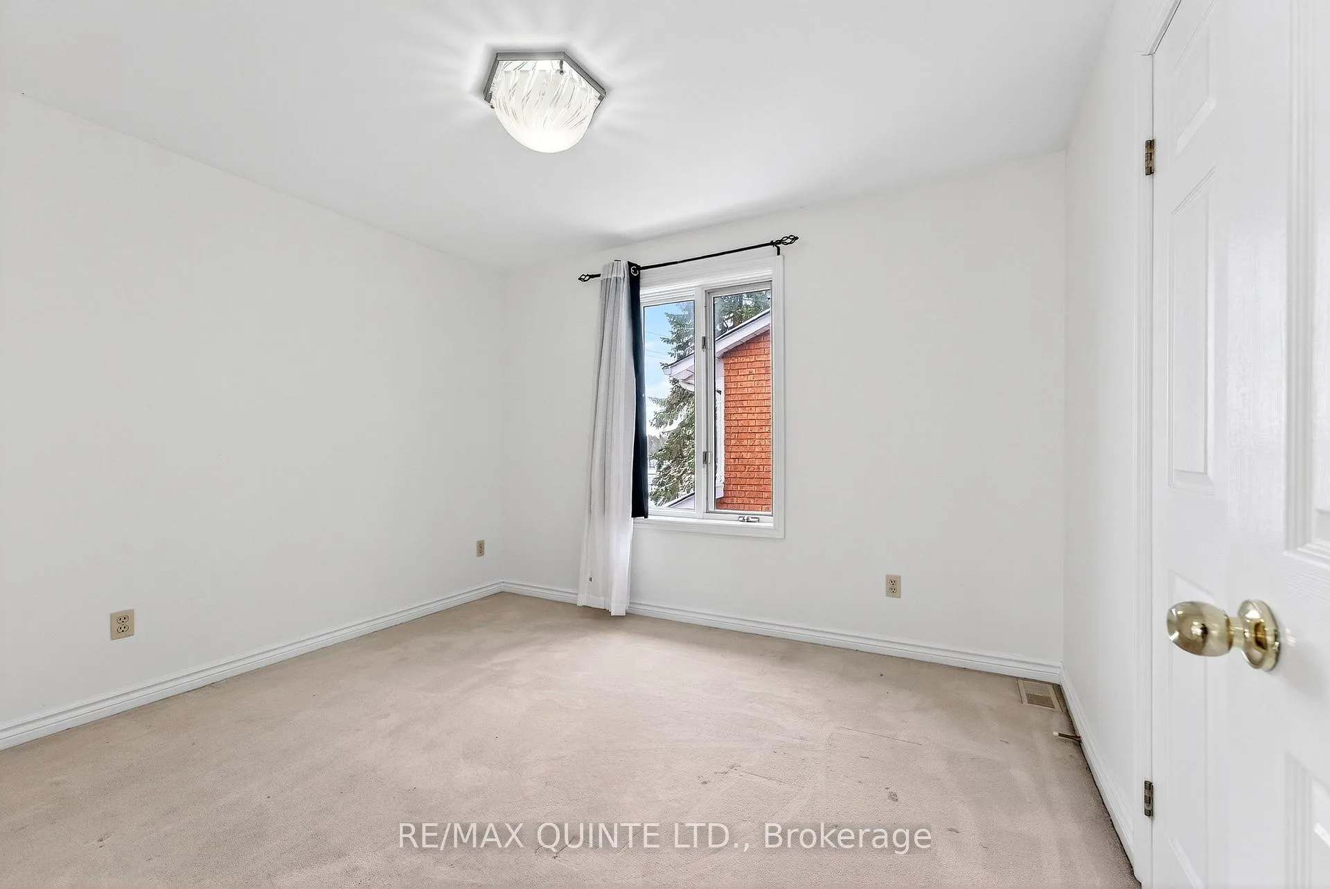 Photo 31 of 236 Palmer Road, Belleville, Belleville Ward — HOMEH
