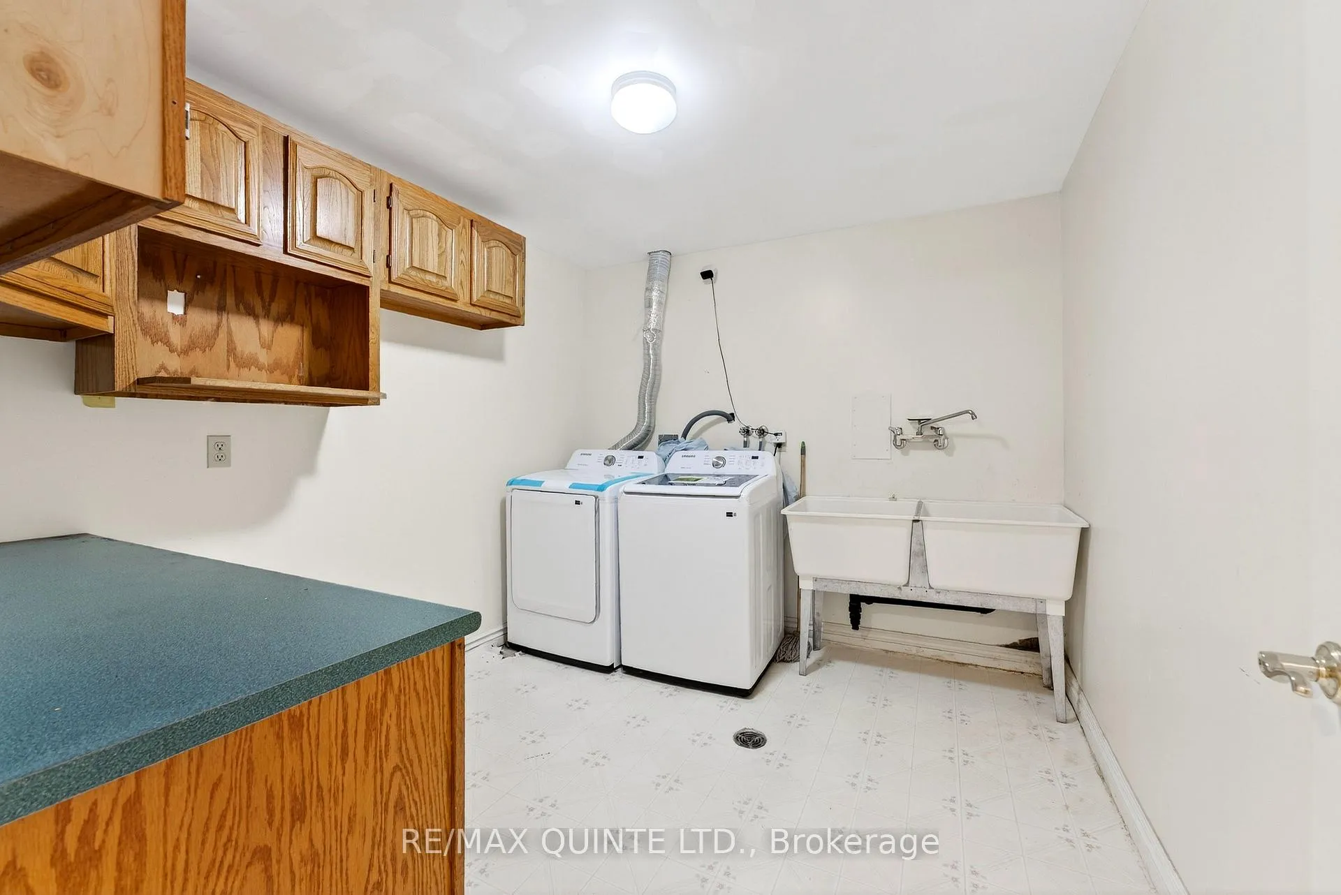 Photo 45 of 236 Palmer Road, Belleville, Belleville Ward — HOMEH