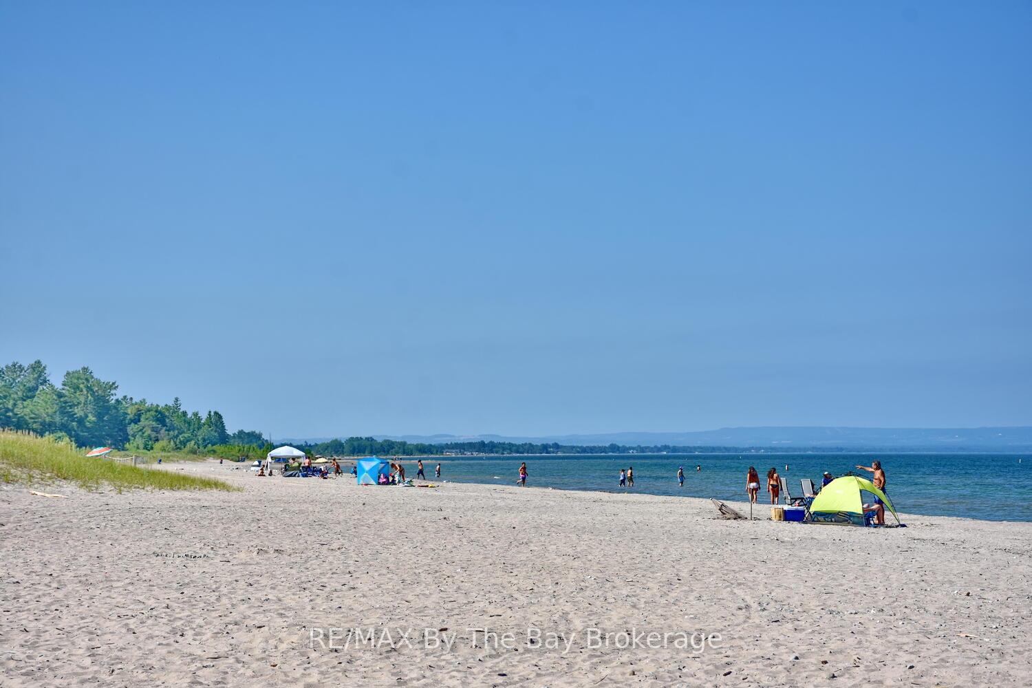Photo 2 of 1335 River Road E, Wasaga Beach — HOMEH